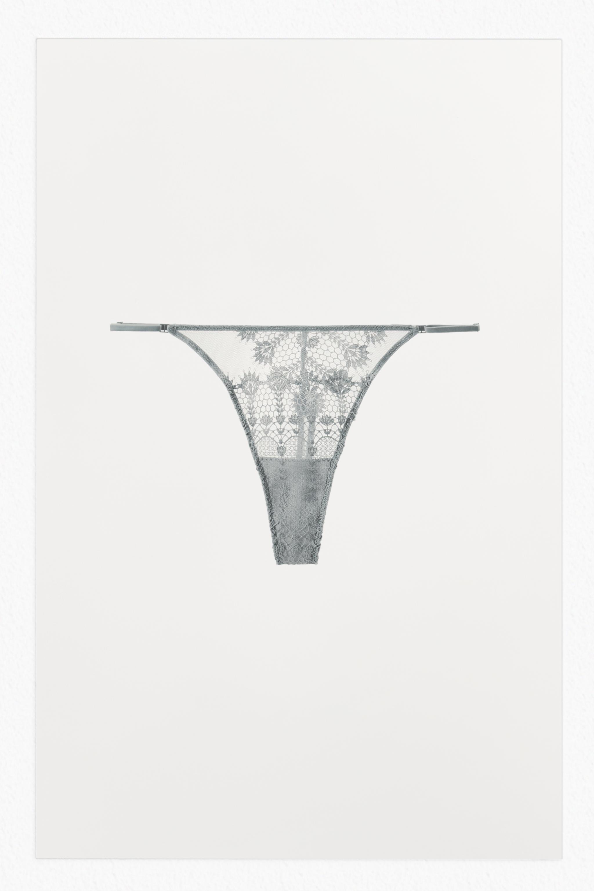 GUIPURE LACE THONG