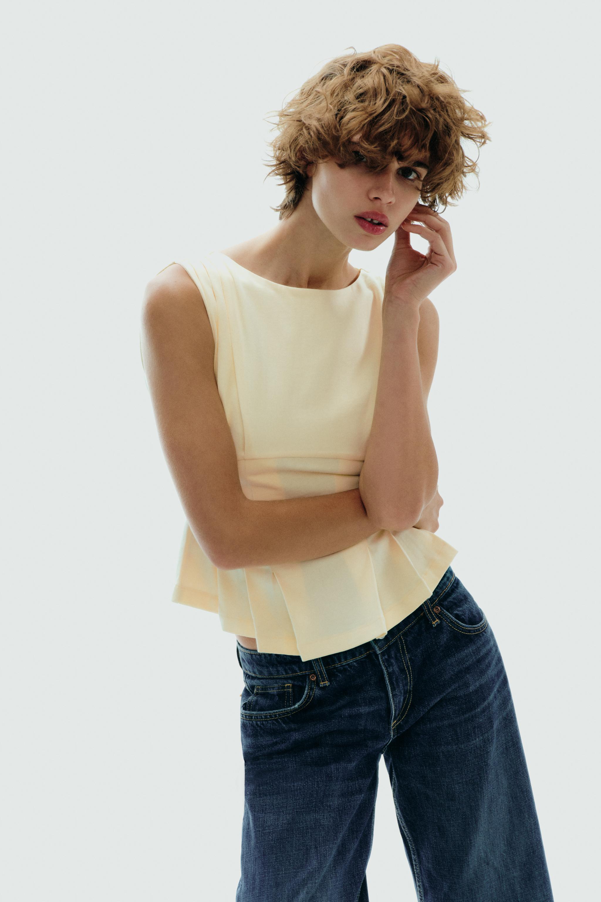 PLEATED ZIP TOP