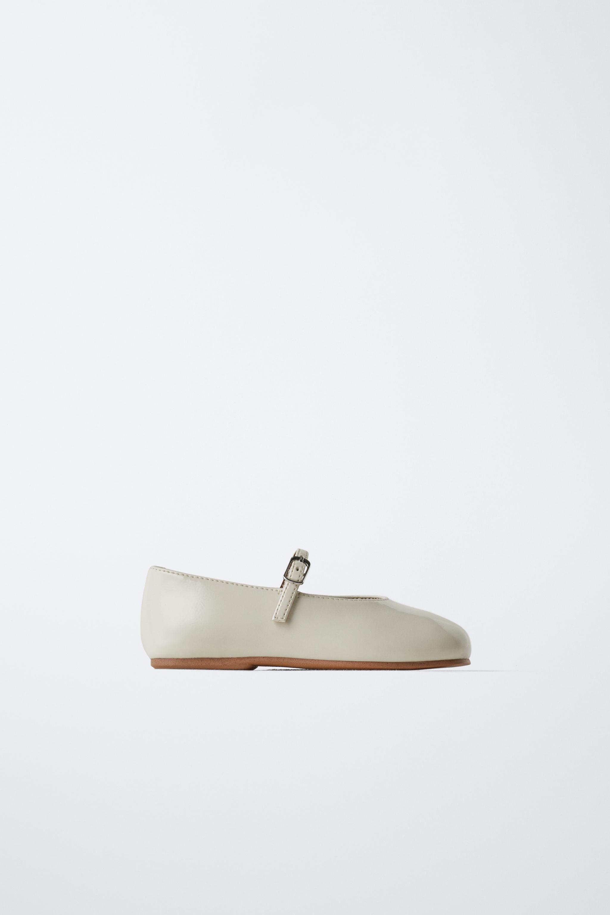 PATENT BALLET FLATS