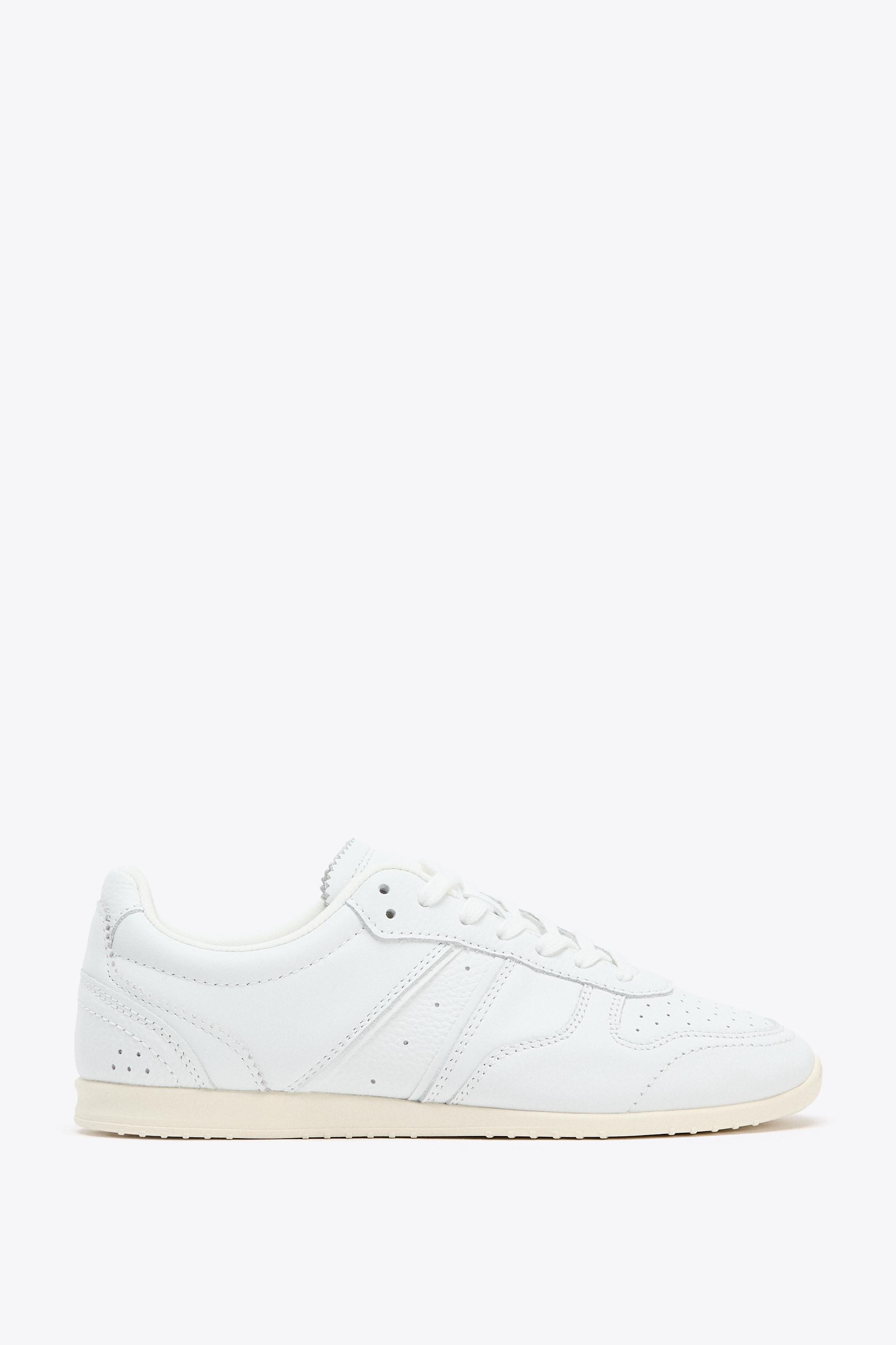 LEATHER SNEAKERS