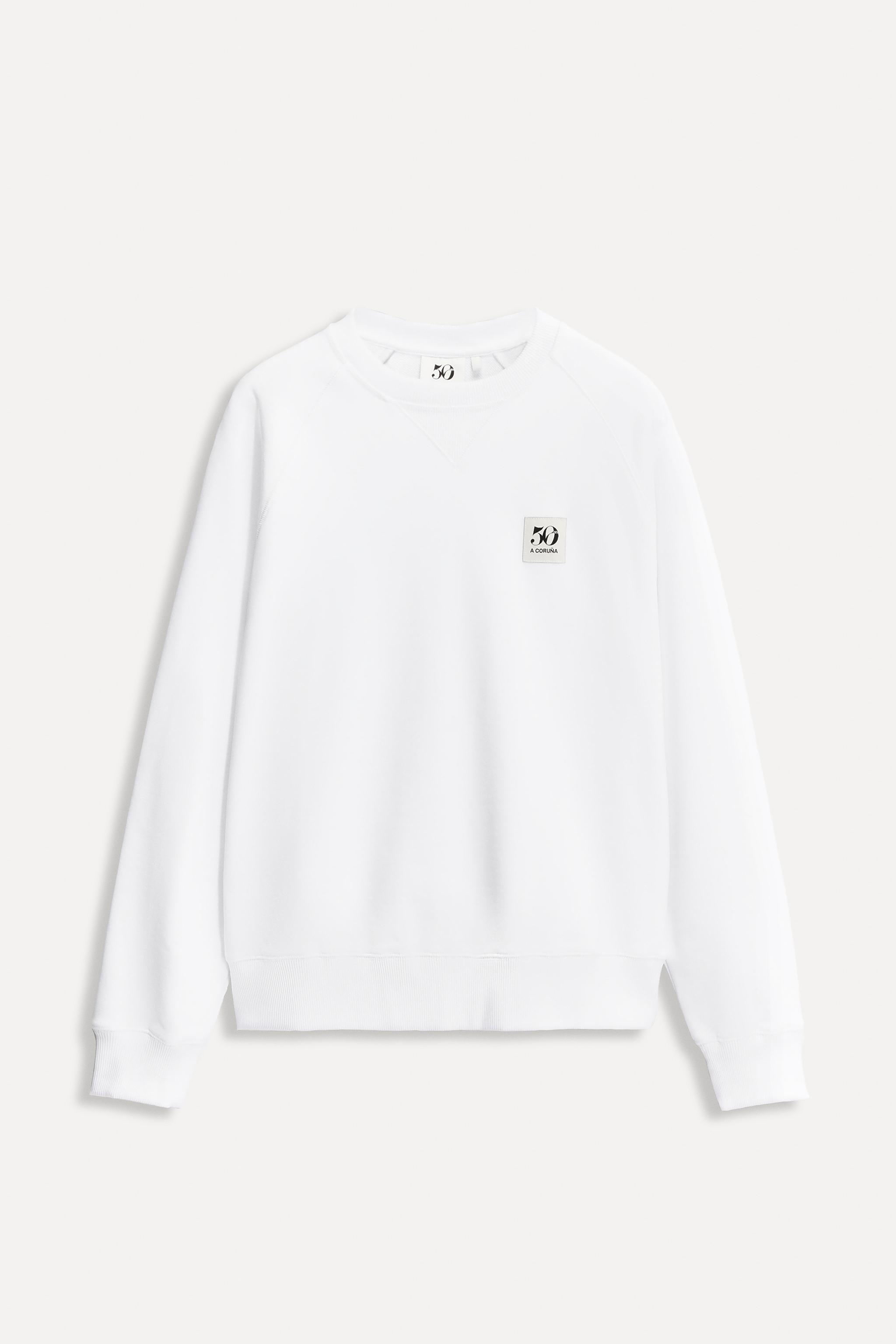 50TH ANNIVERSARY PATCH CREW NECK SWEATSHIRT
