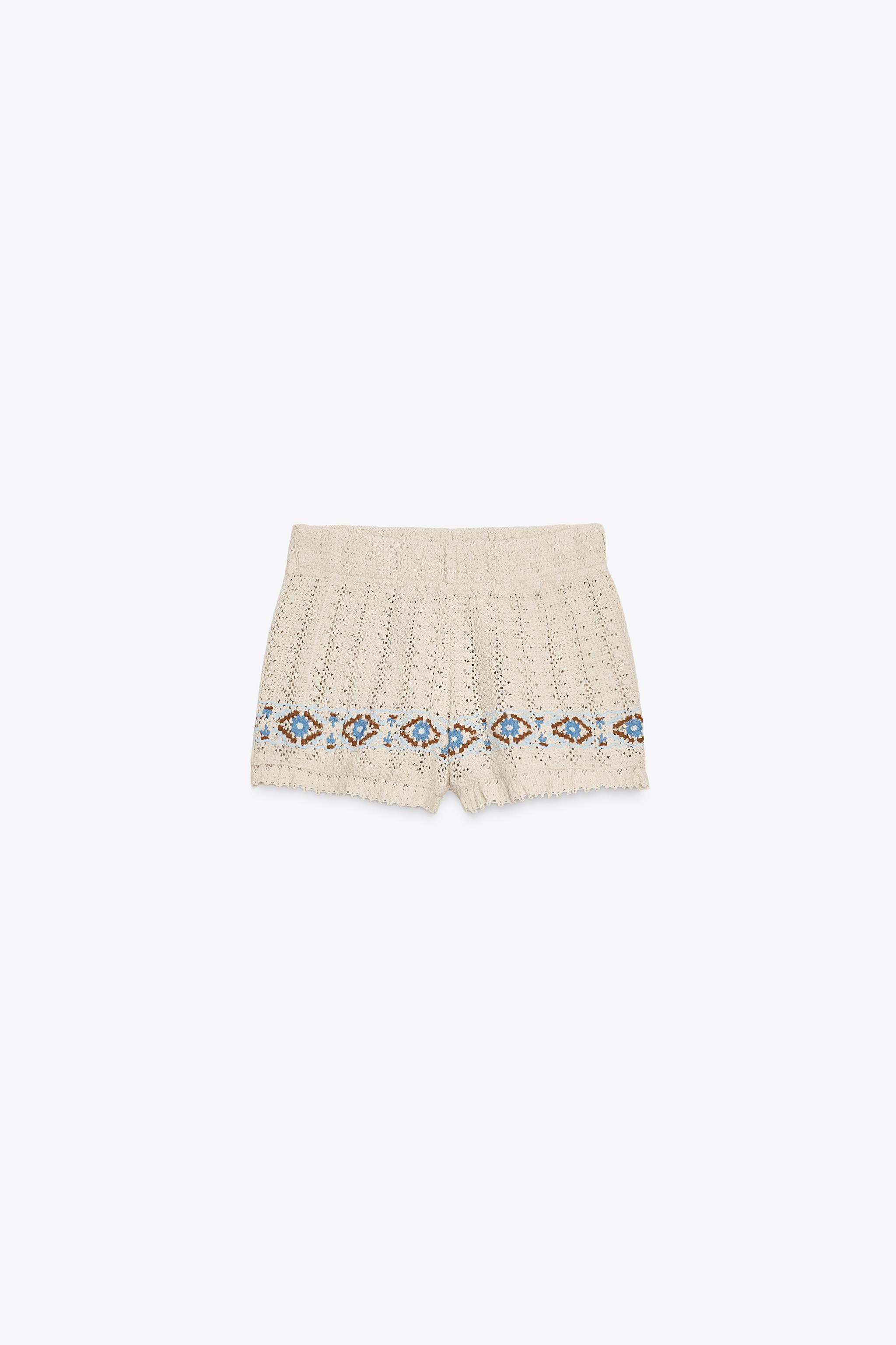 EMBROIDERED CROCHET SHORTS