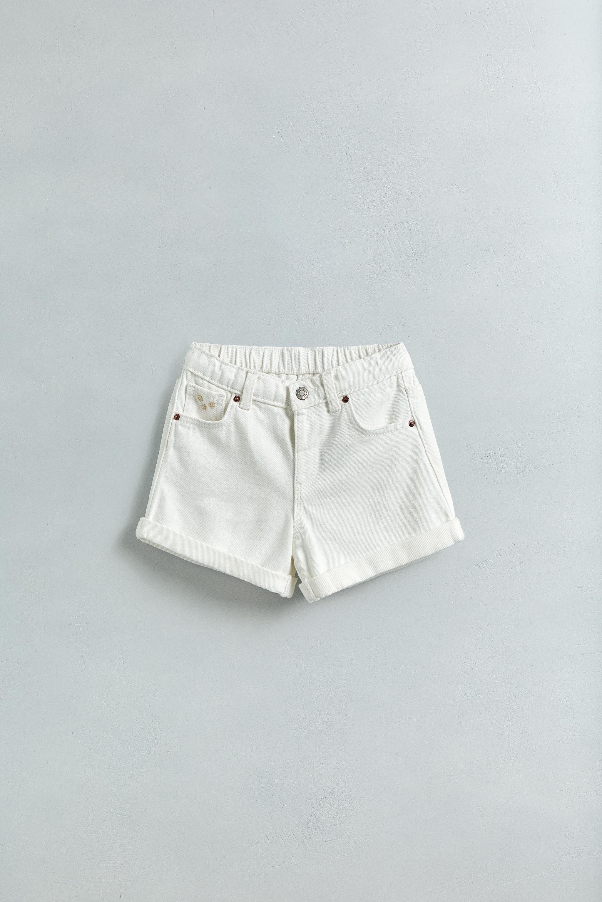 EMBROIDERED FLORAL HIGH WAIST DENIM SHORTS