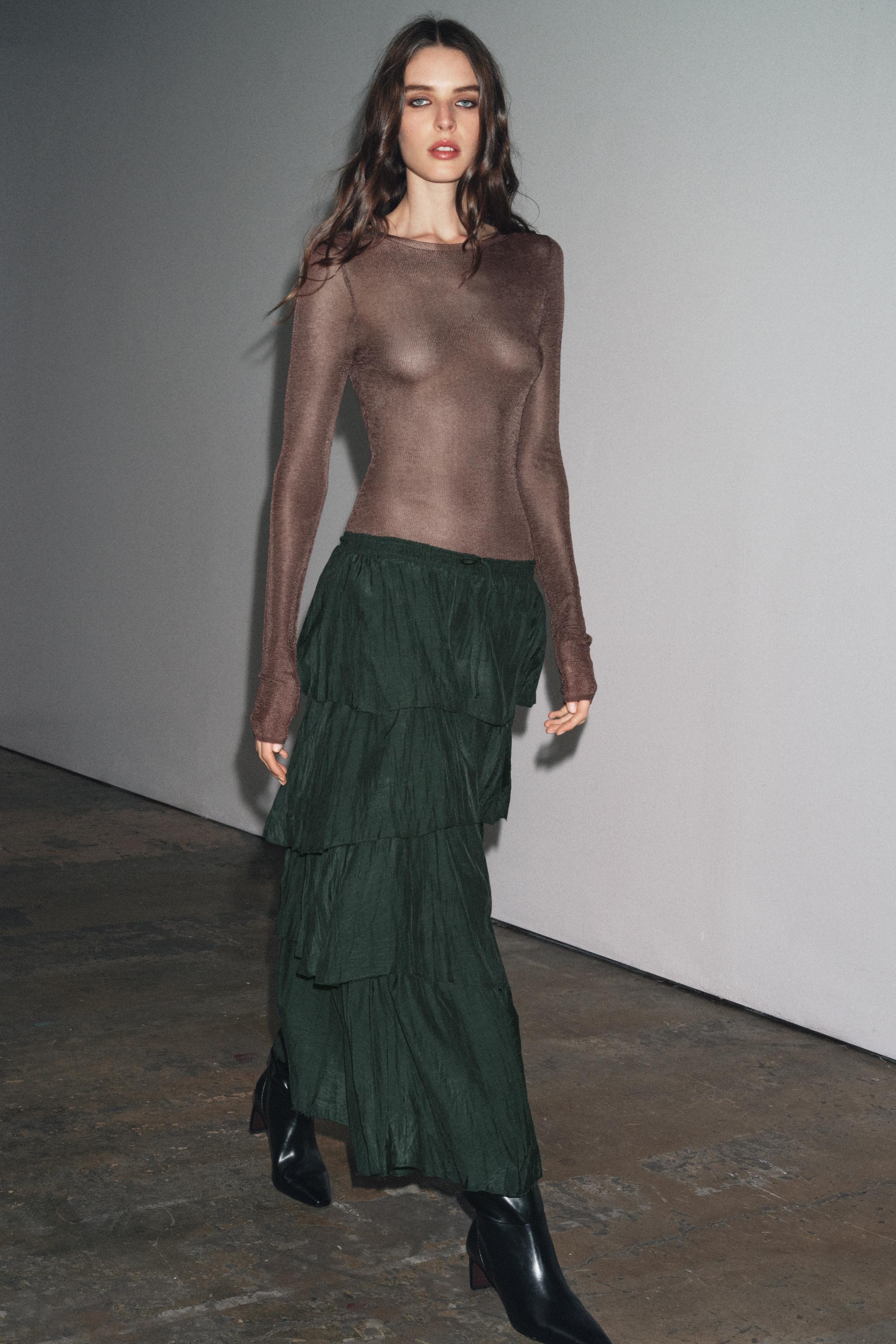 RUFFLED MIDI SKIRT ZW COLLECTION