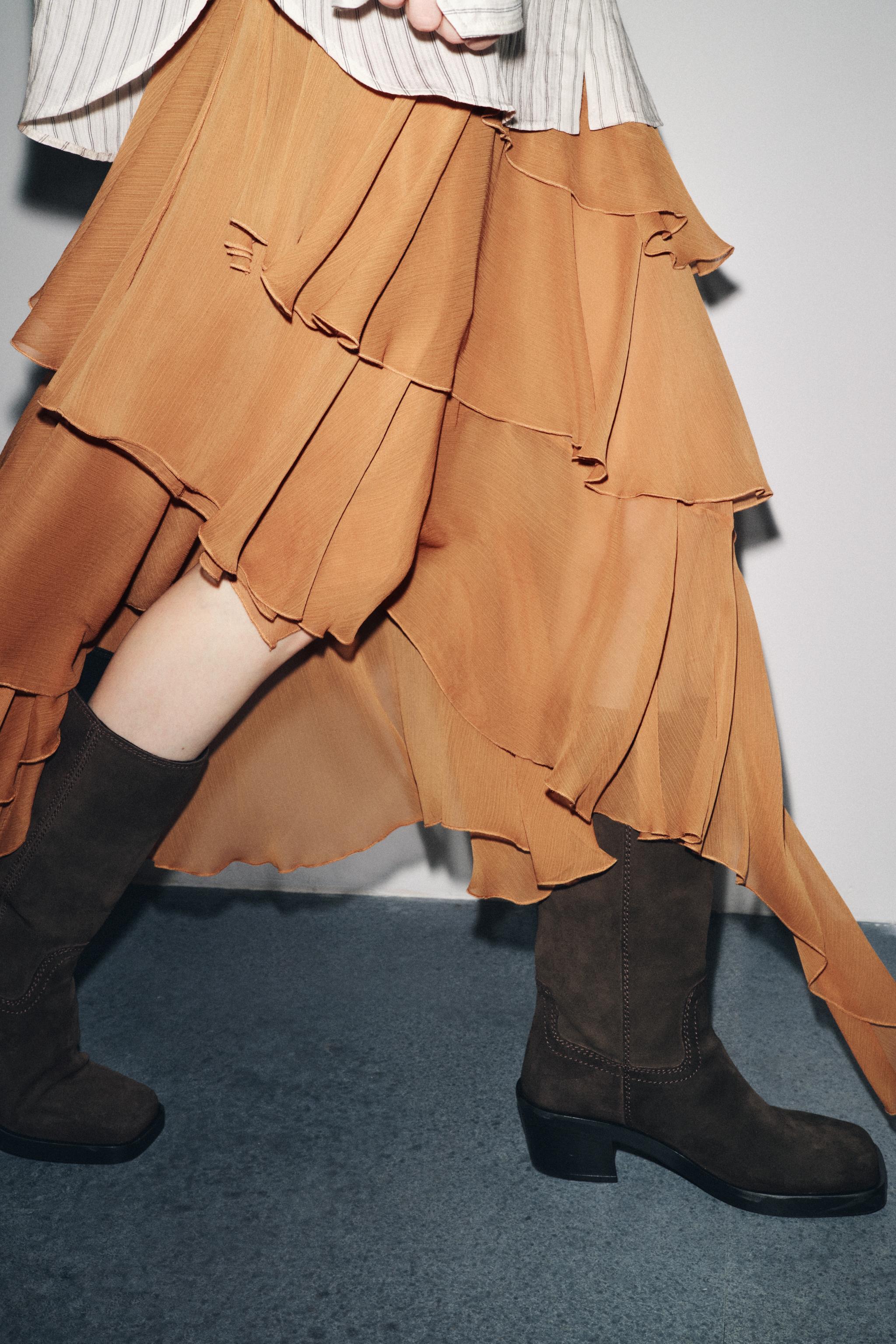 SPLIT LEATHER TOPSTITCHED BOOTS