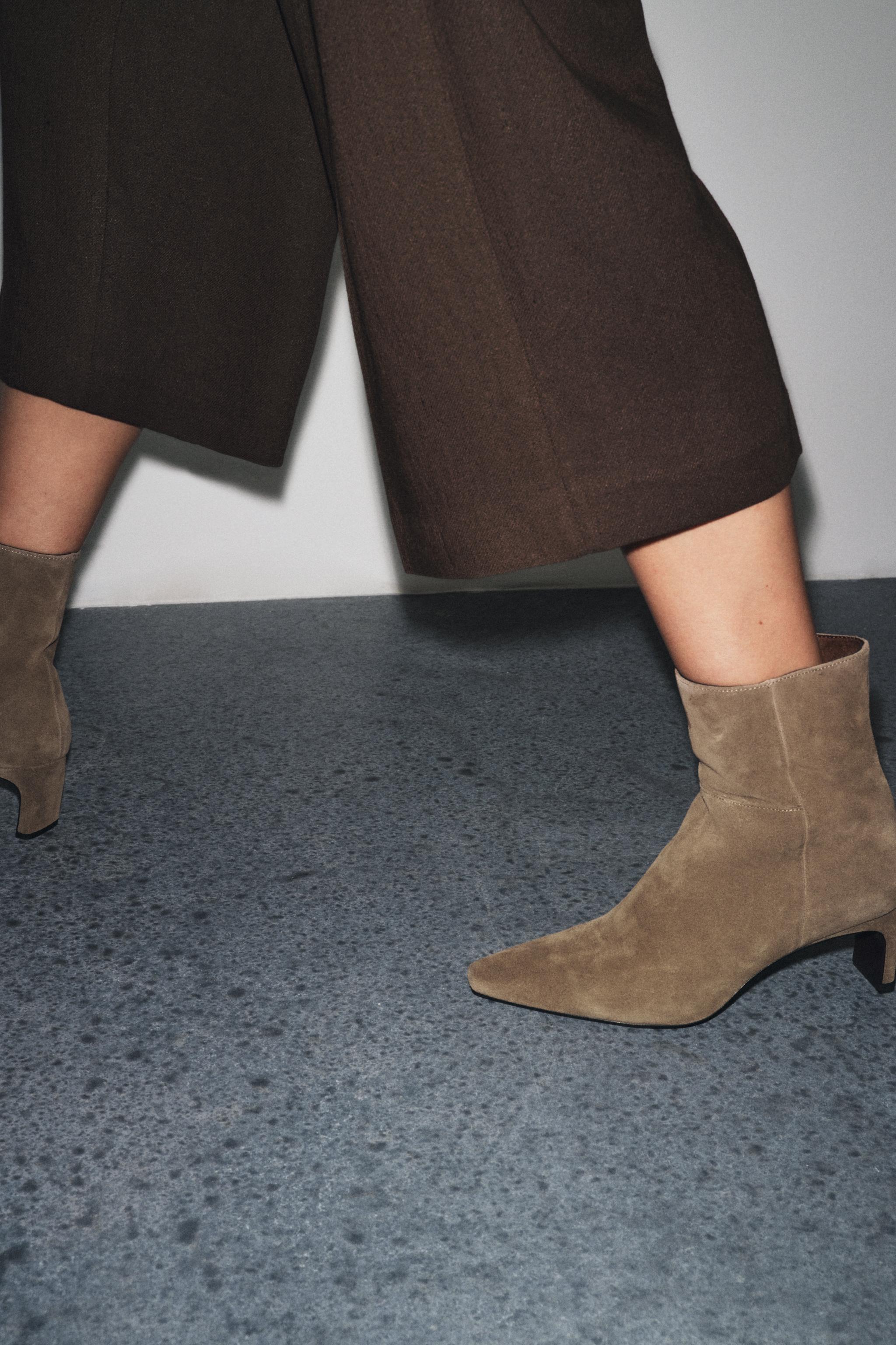 SPLIT LEATHER KITTEN HEEL ANKLE BOOTS