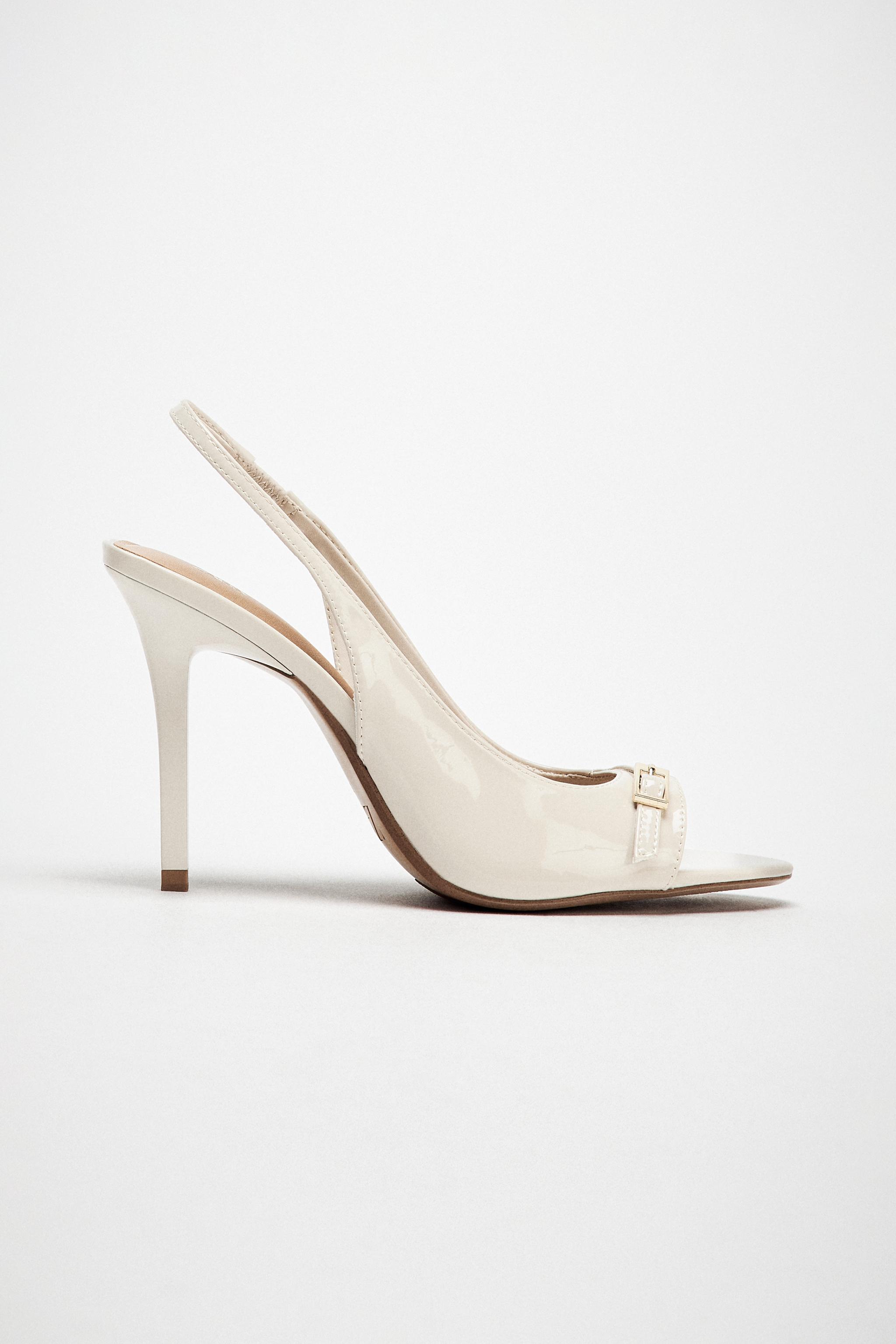 HEELED BUCKLE SANDALS
