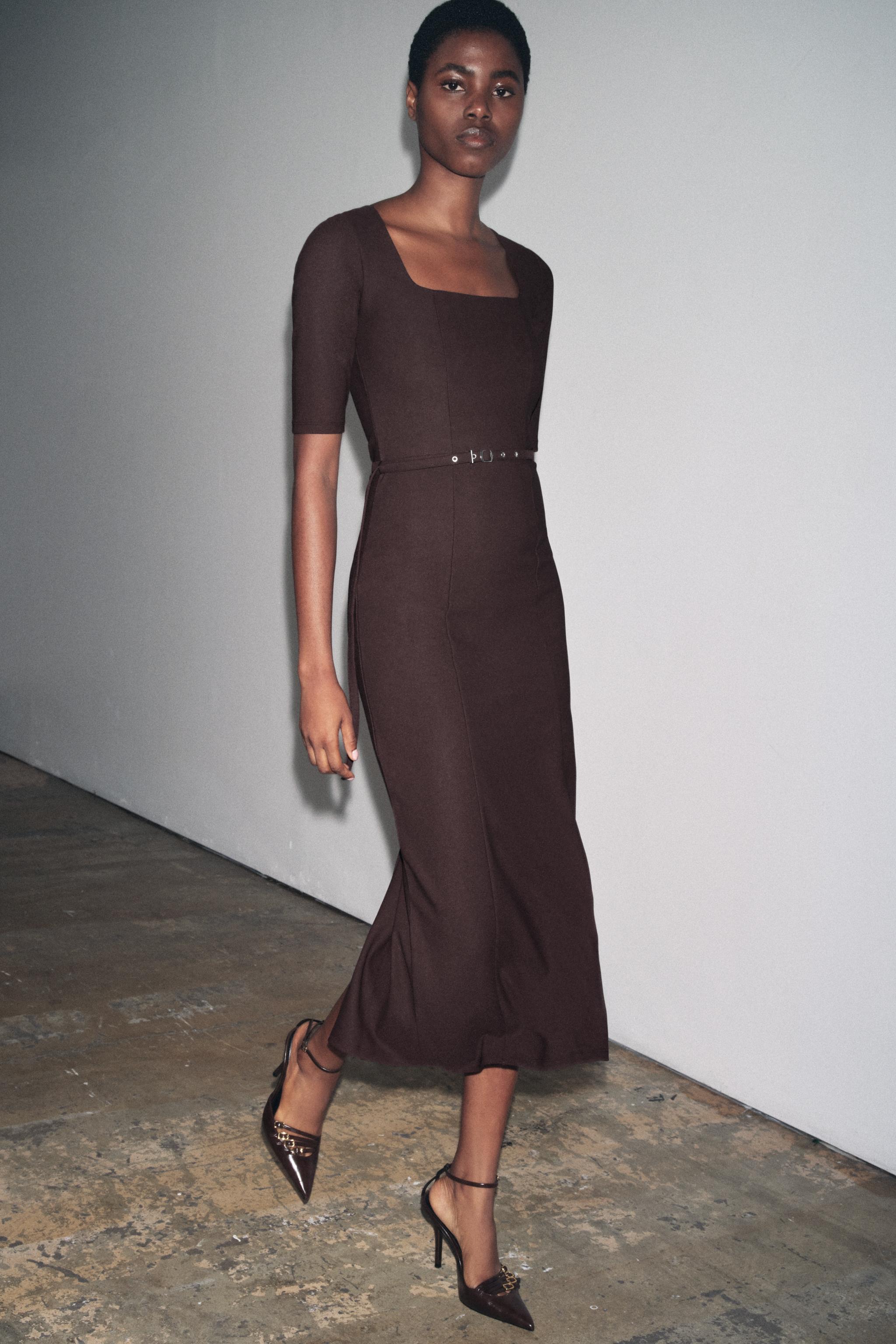 BELTED LONG DRESS