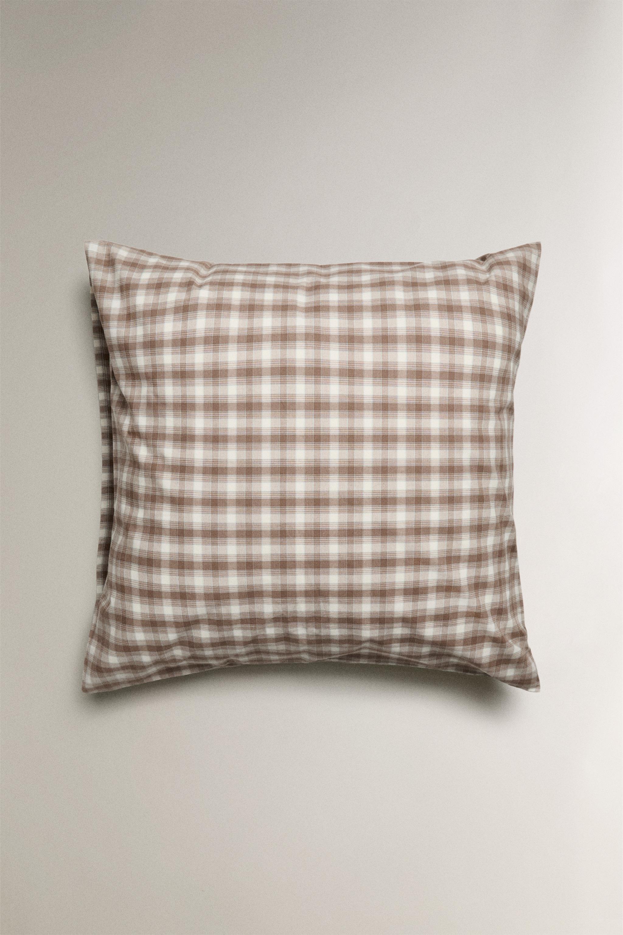 CHILDREN'S CHECK FLANNEL PILLOWCASE