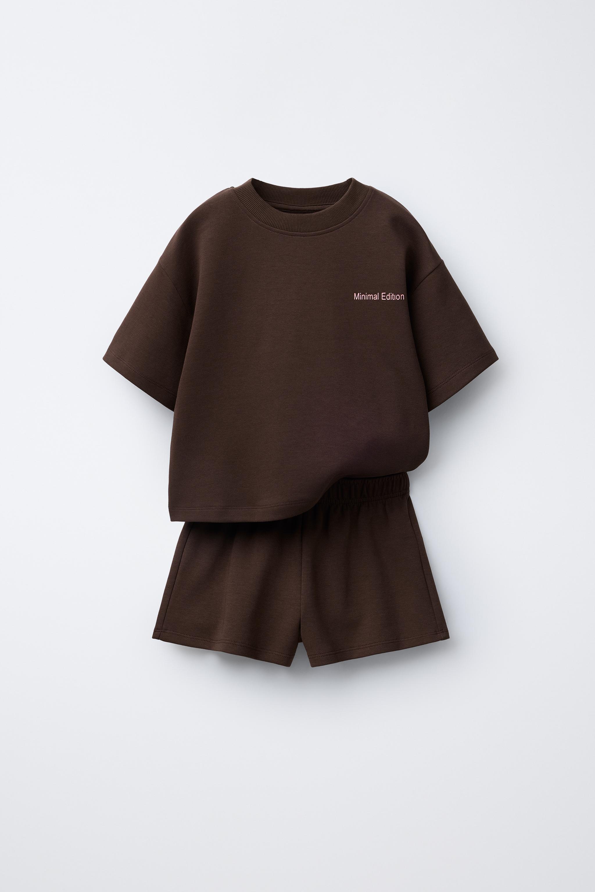 TEXT INTERLOCK T-SHIRT AND BERMUDA SET