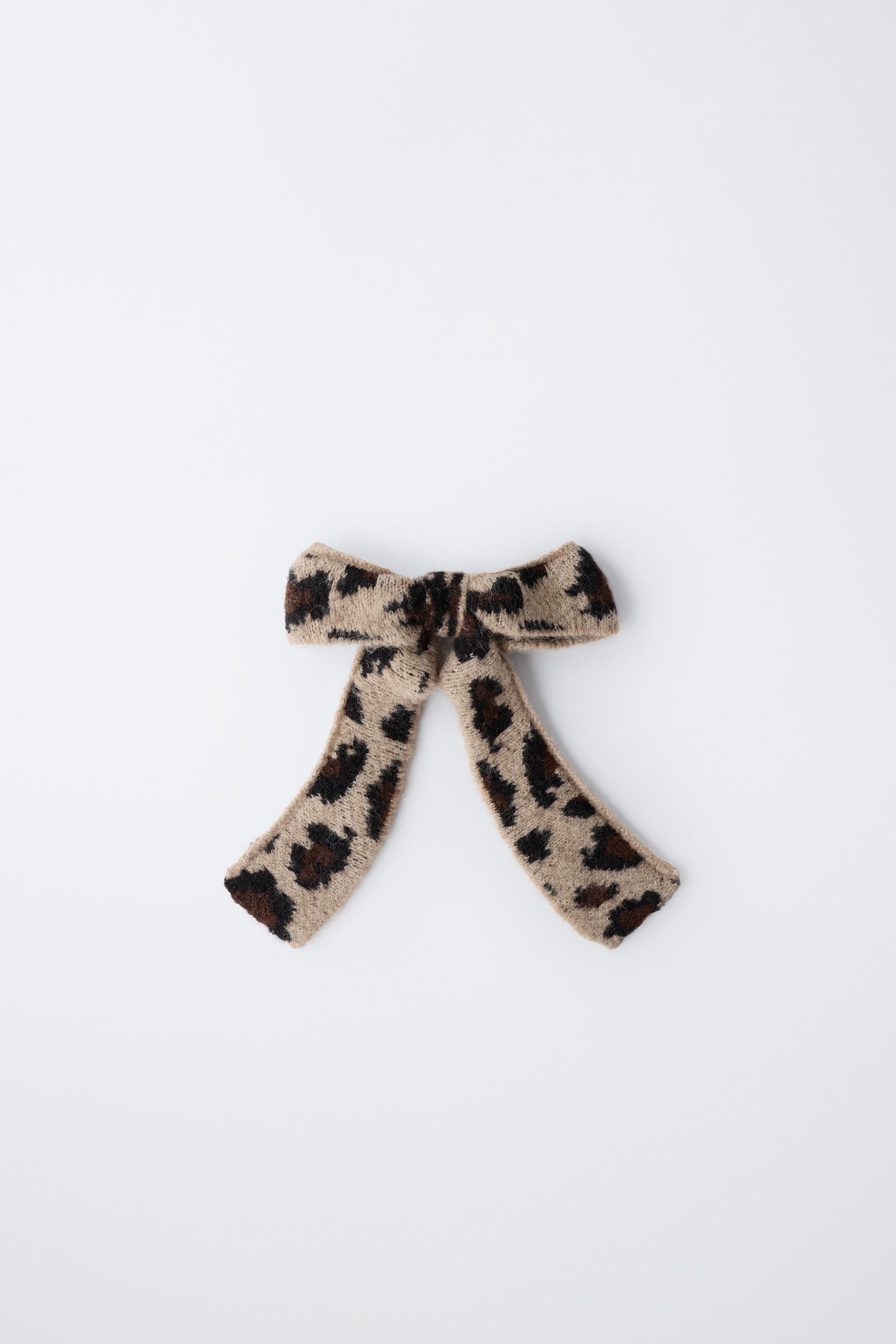 ANIMAL PRINT KNITTED BOW HAIR TIE