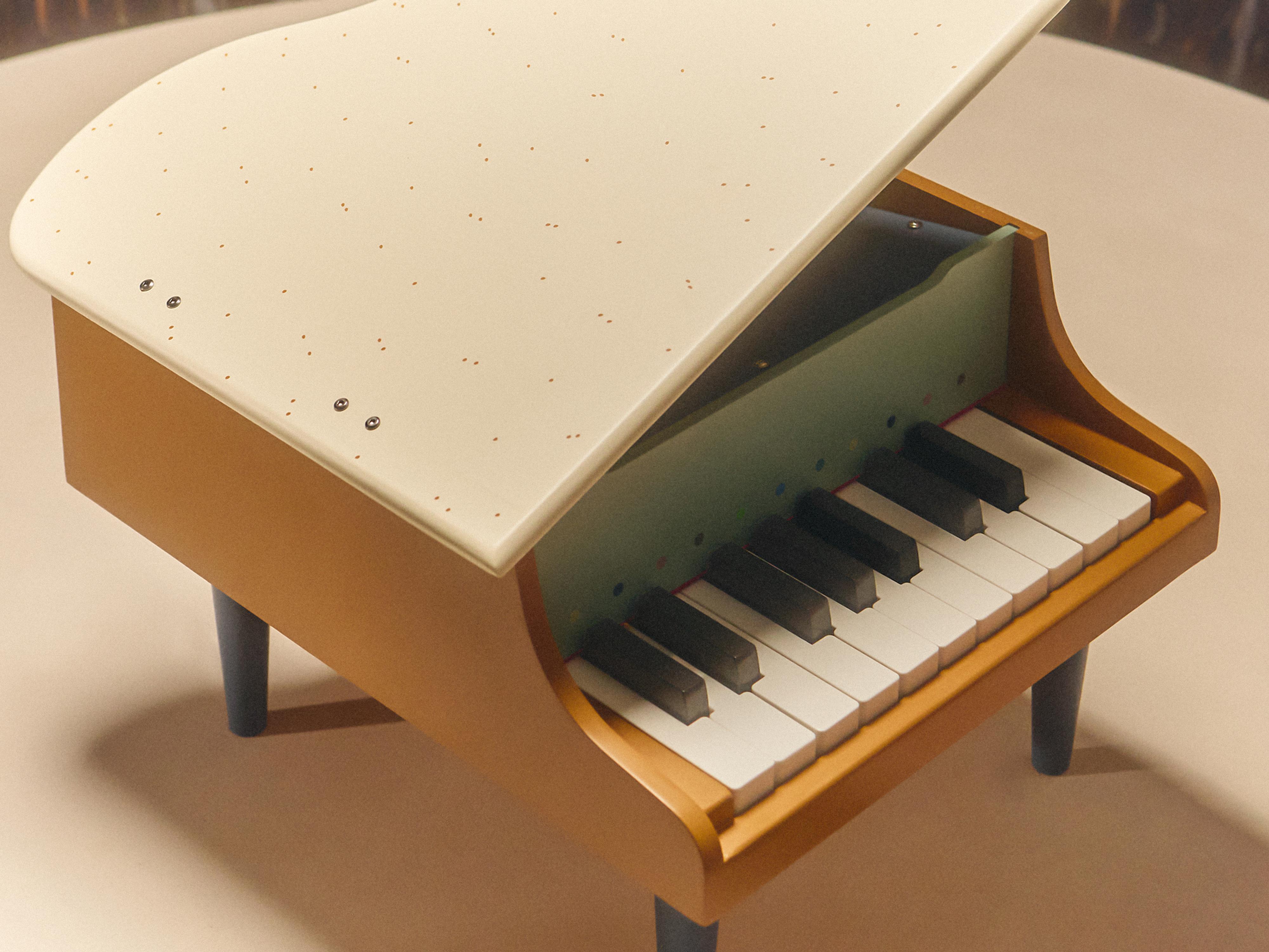 CHILDREN’S TOY WOODEN PIANO