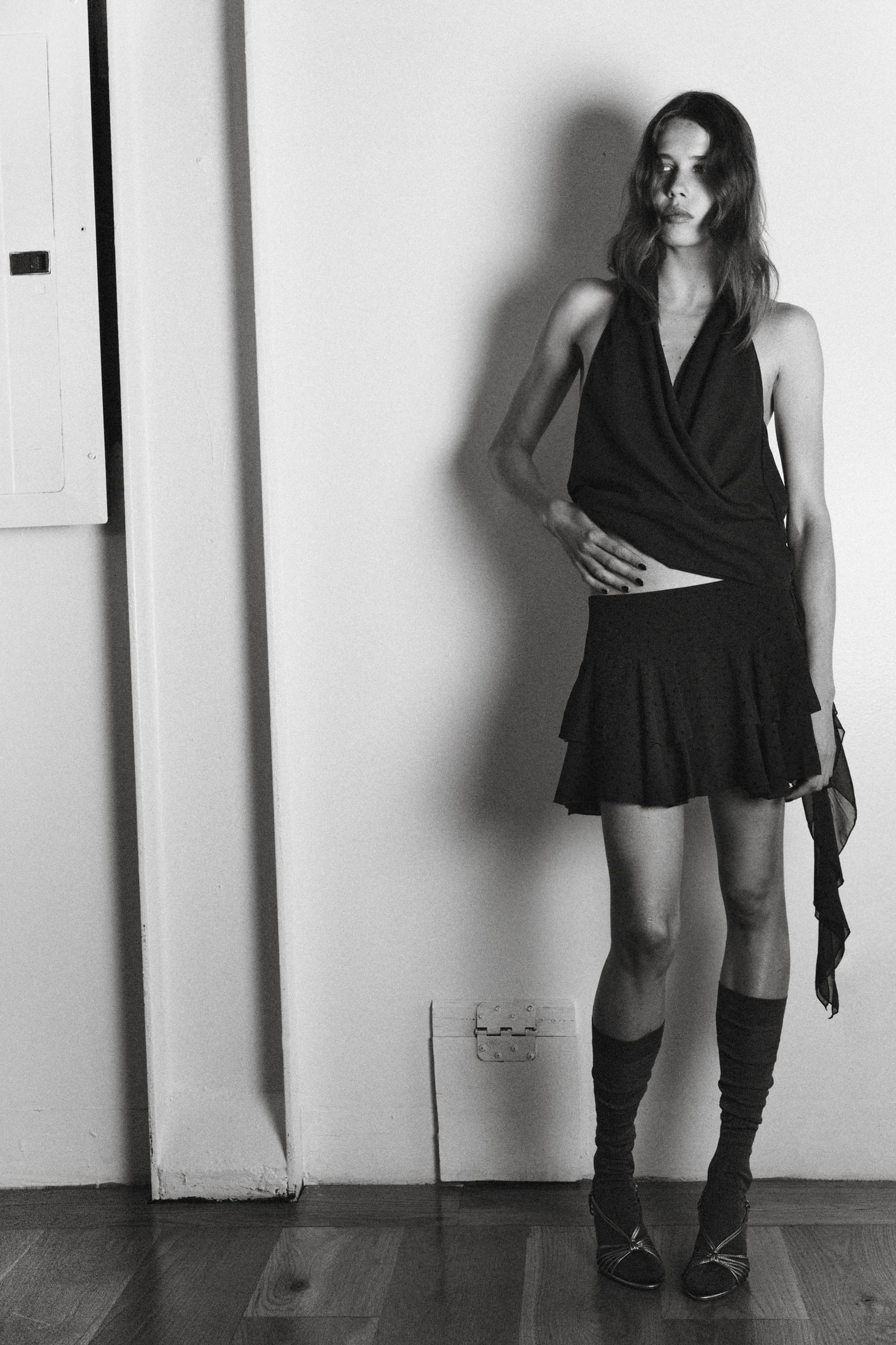 RUFFLE SKORT