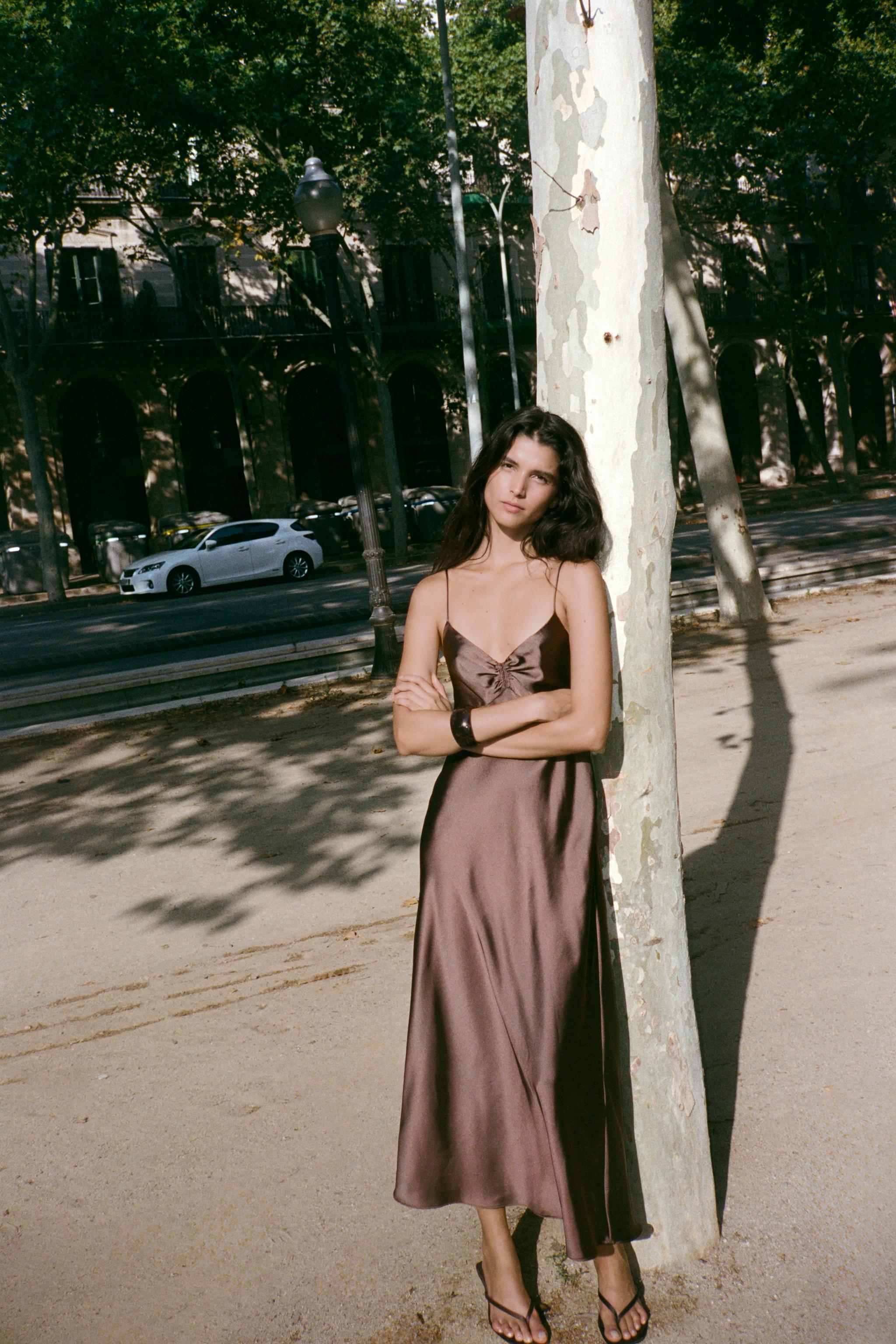 RUCHED SATIN EFFECT MIDI DRESS