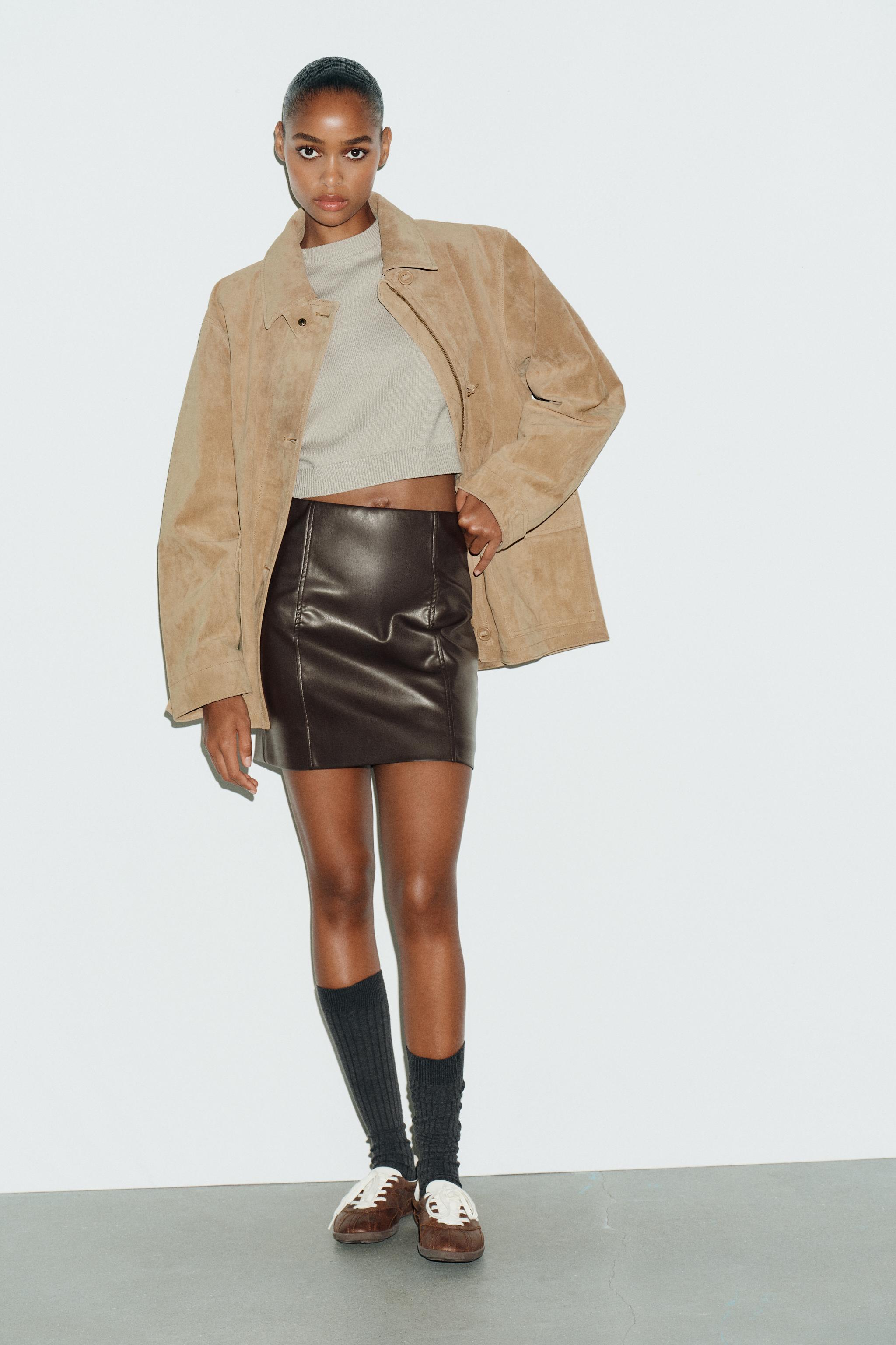 HIGH-WAISTED MINI SKIRT