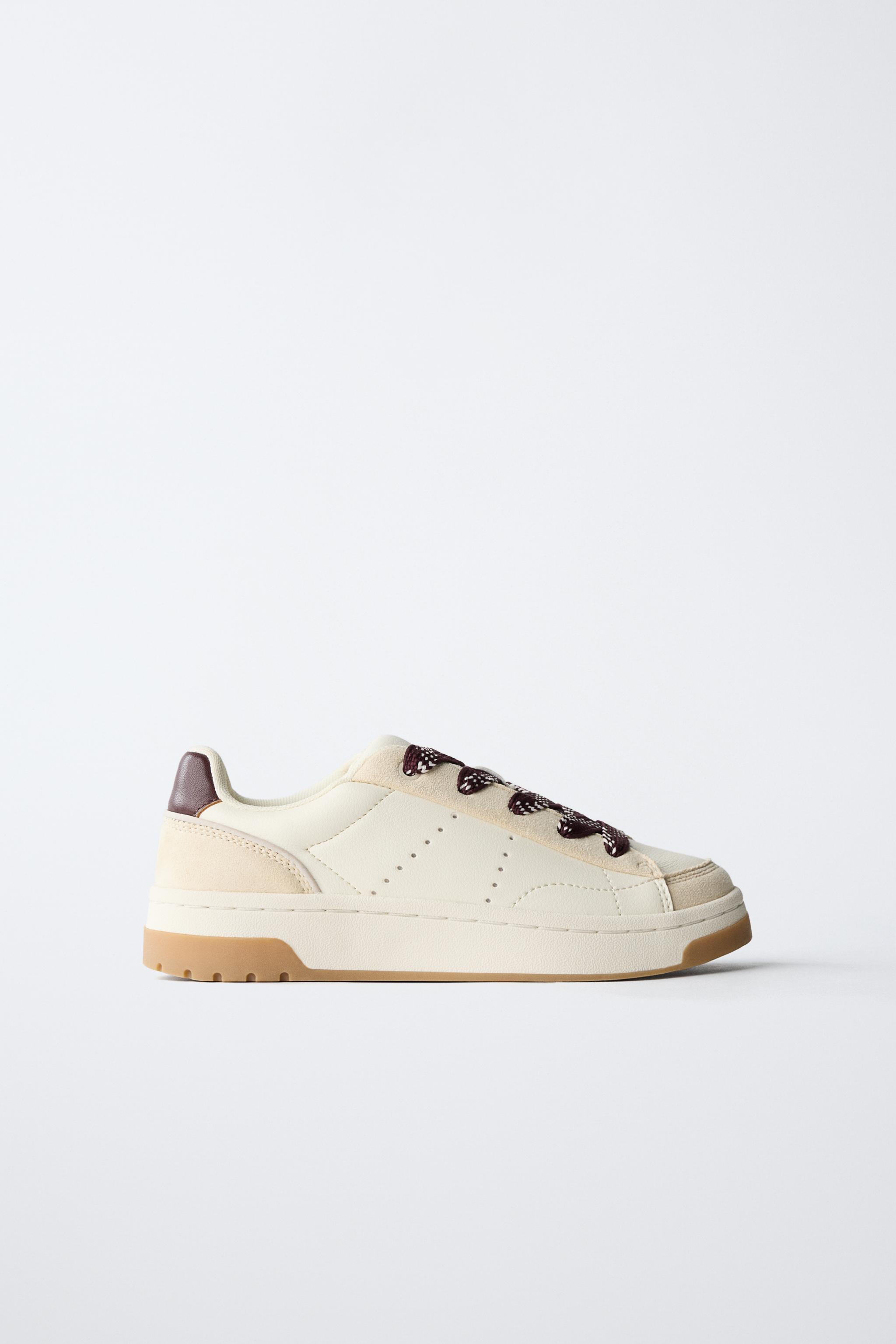 SKATE SNEAKERS