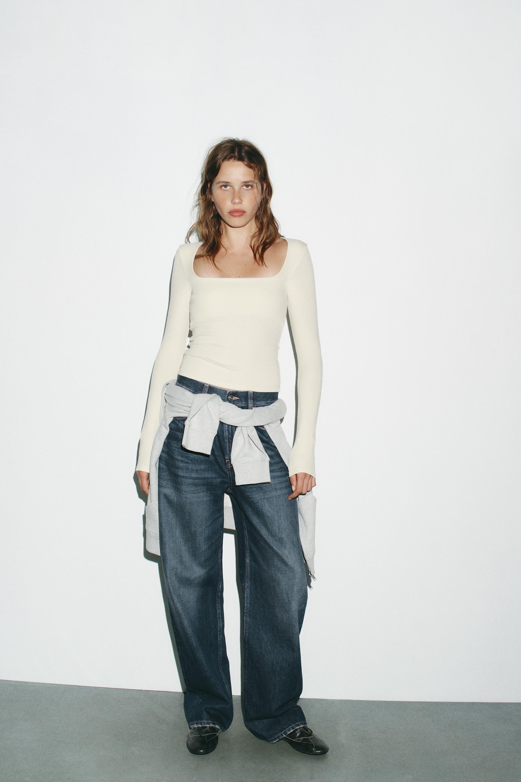 RIBBED SQUARE NECK TOP