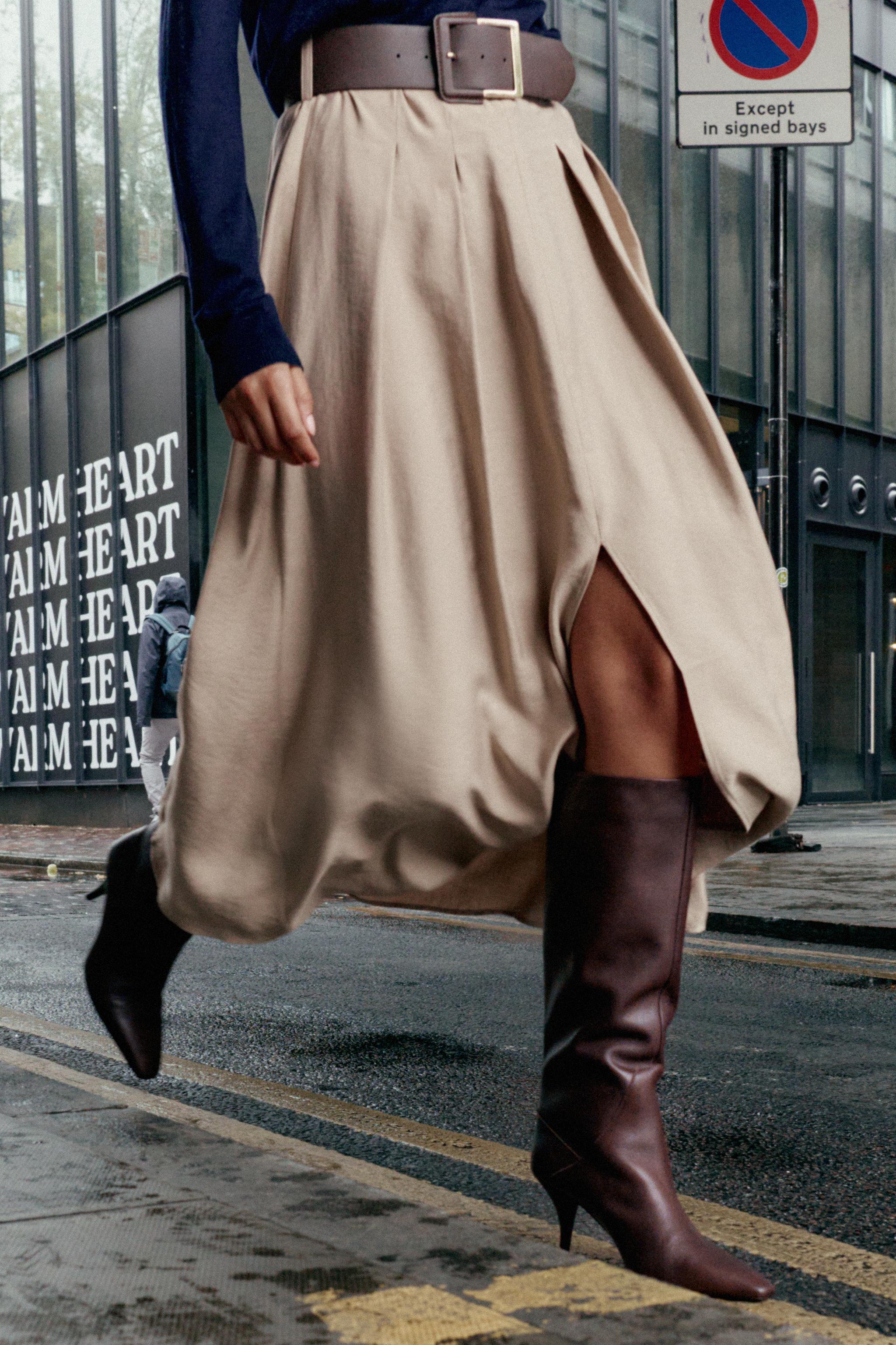 LEATHER HEEL BOOTS