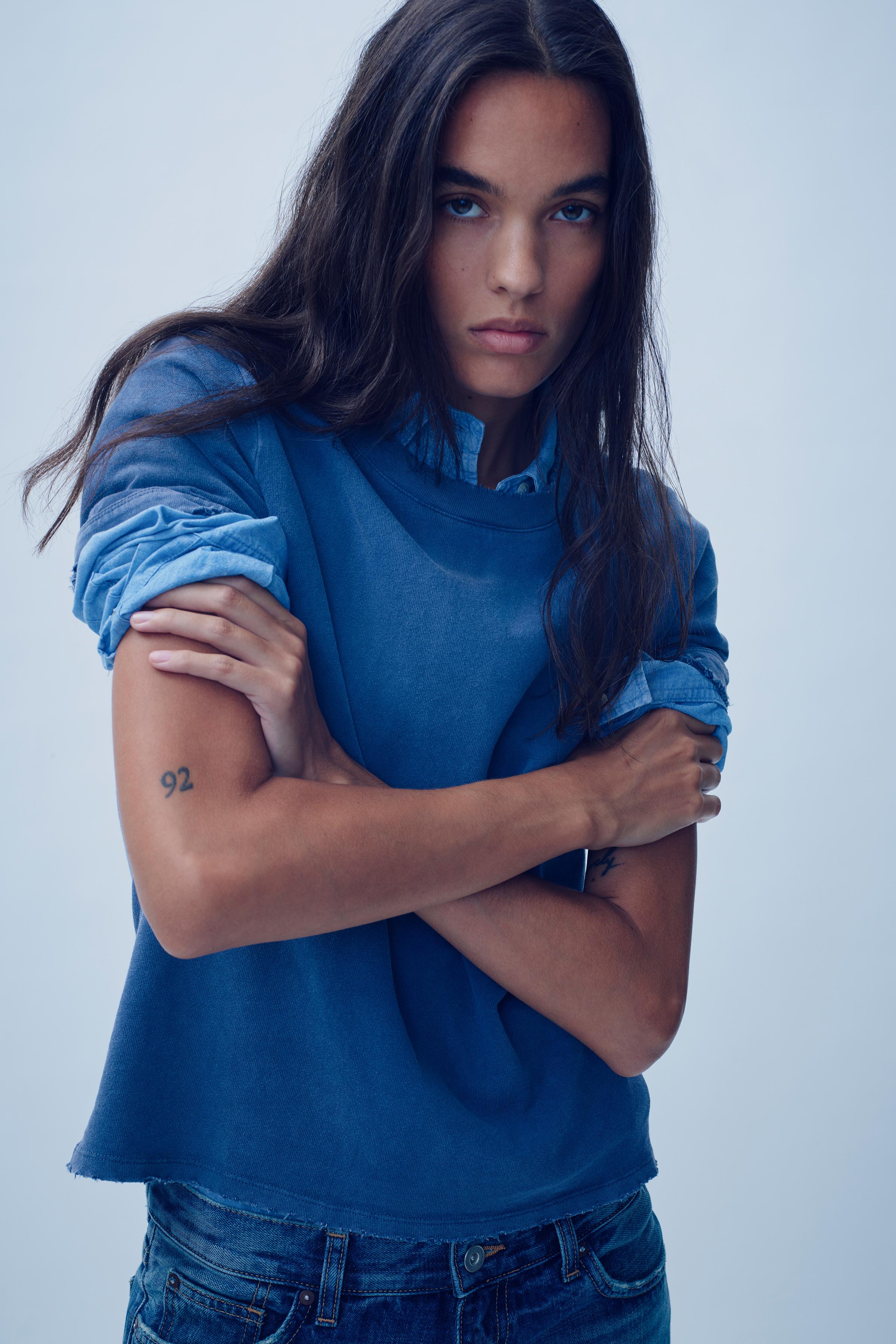 RIPPED WASHED EFFECT T-SHIRT