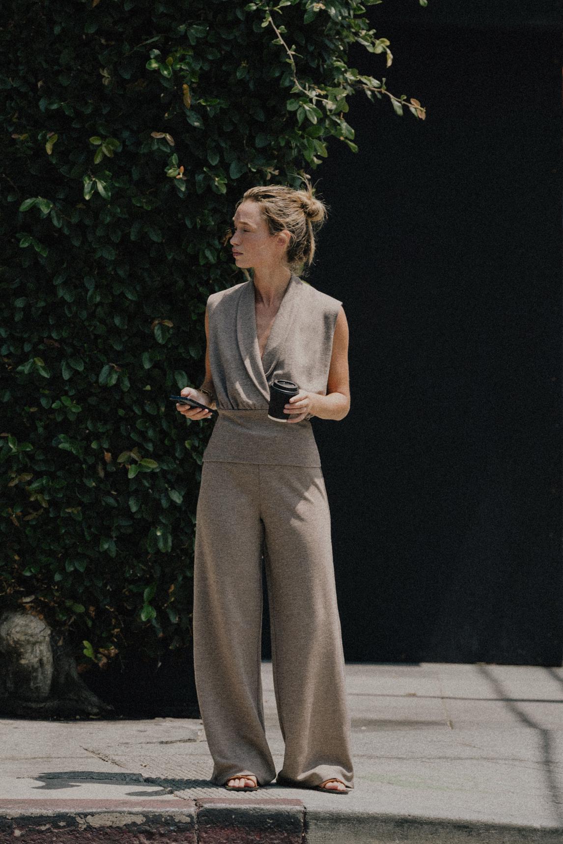 SURPLICE PIQUÉ TOP