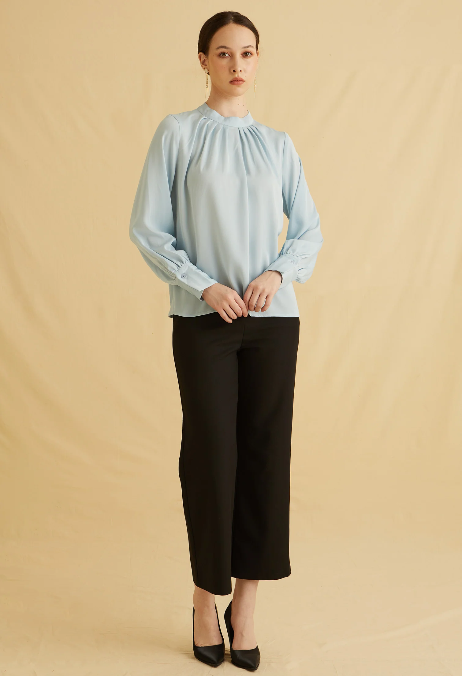 Poised Mandarin Long Sleeves Top