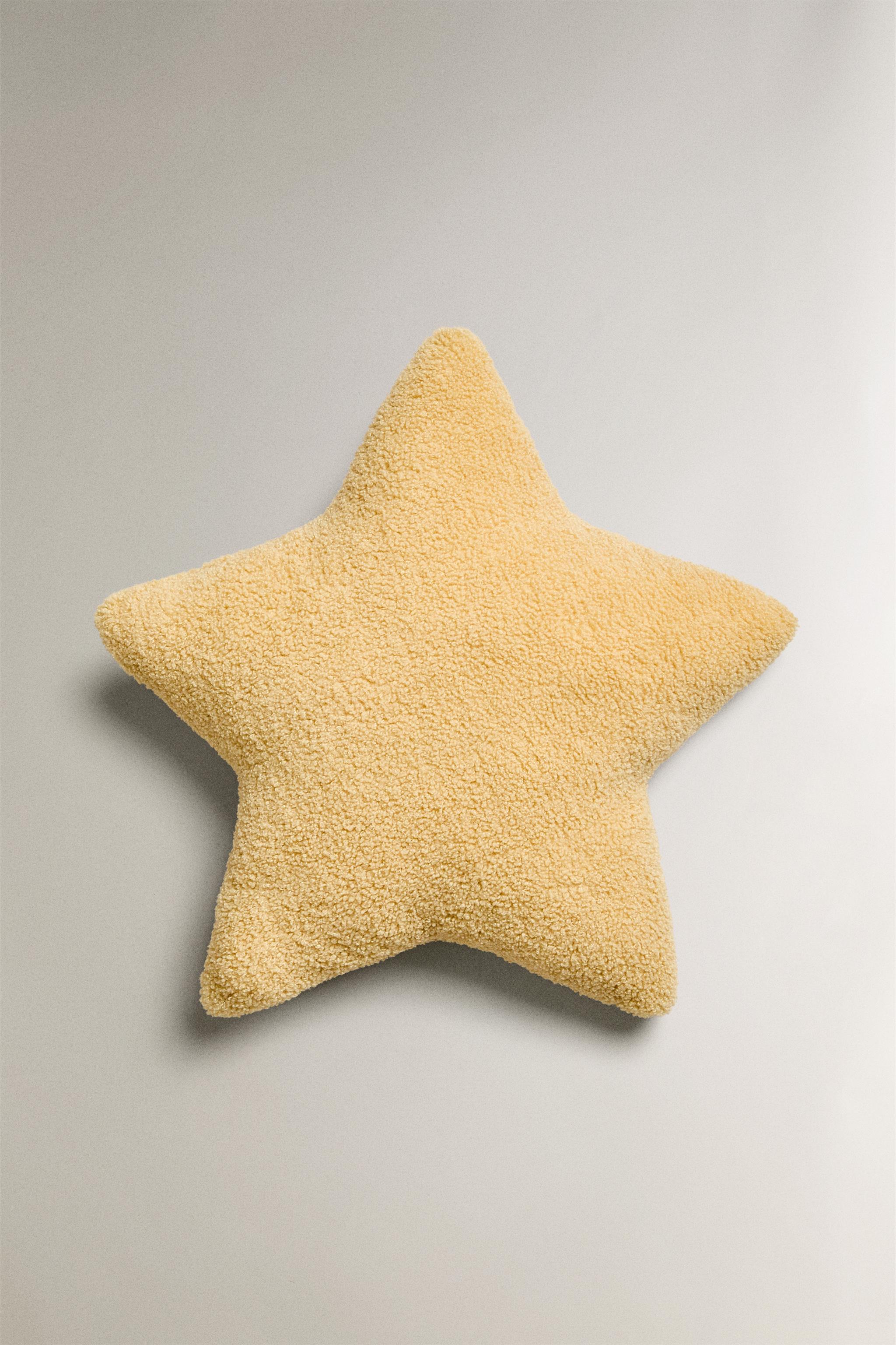 CHILDREN’S LARGE FAUX SHEARLING STAR THROW PILLOW