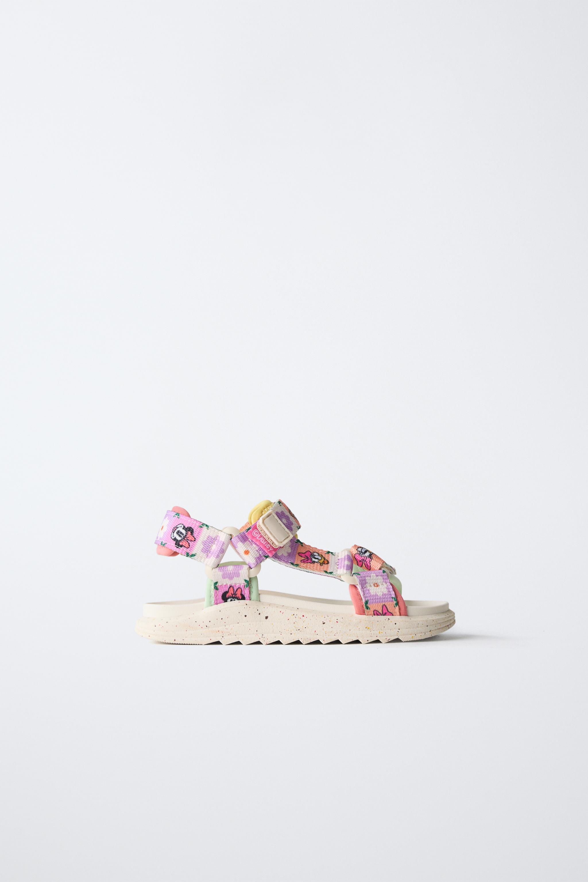 MINNIE MOUSE AND DAISY © DISNEY TECHNICAL SANDALS