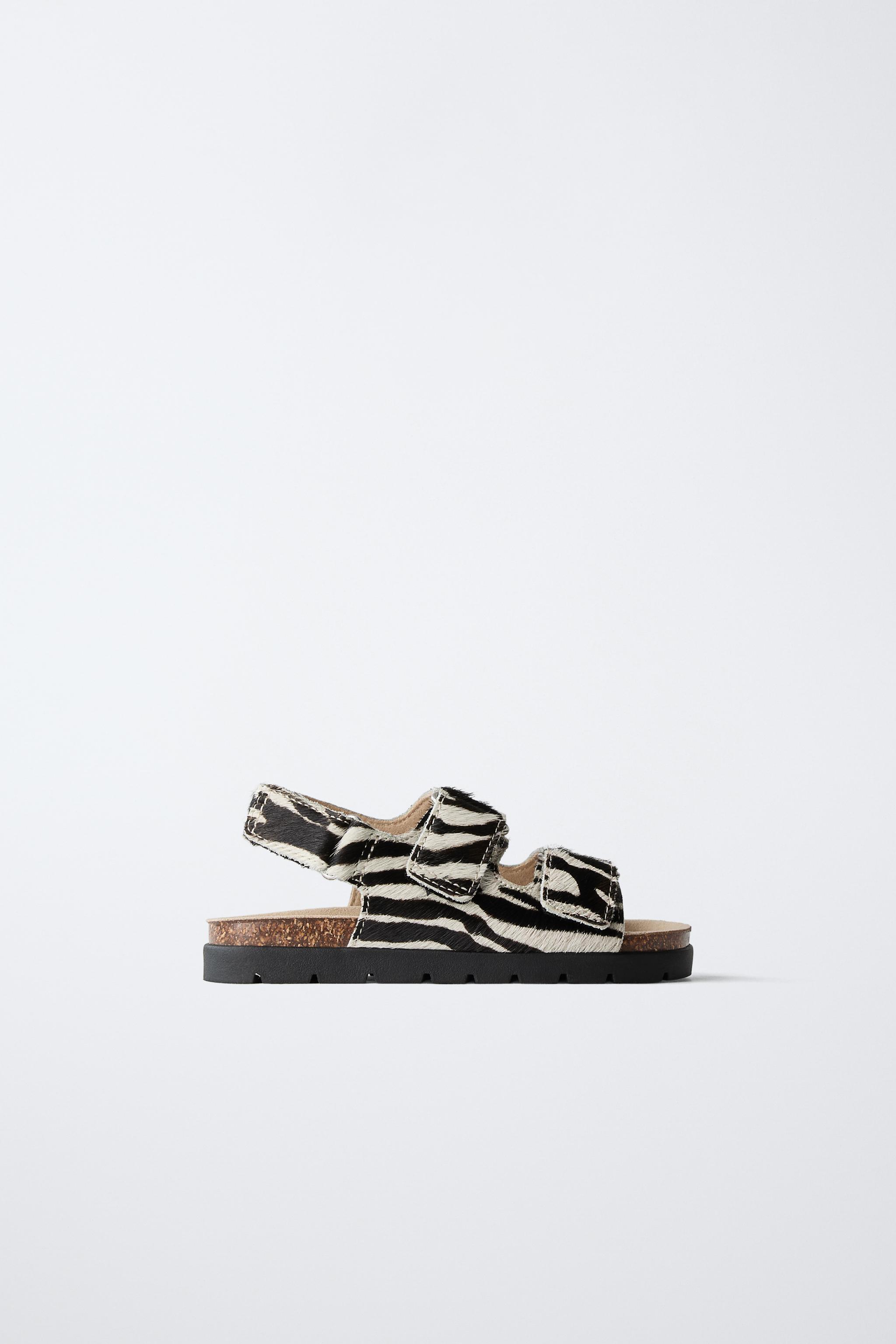 ANIMAL PRINT LEATHER SANDALS