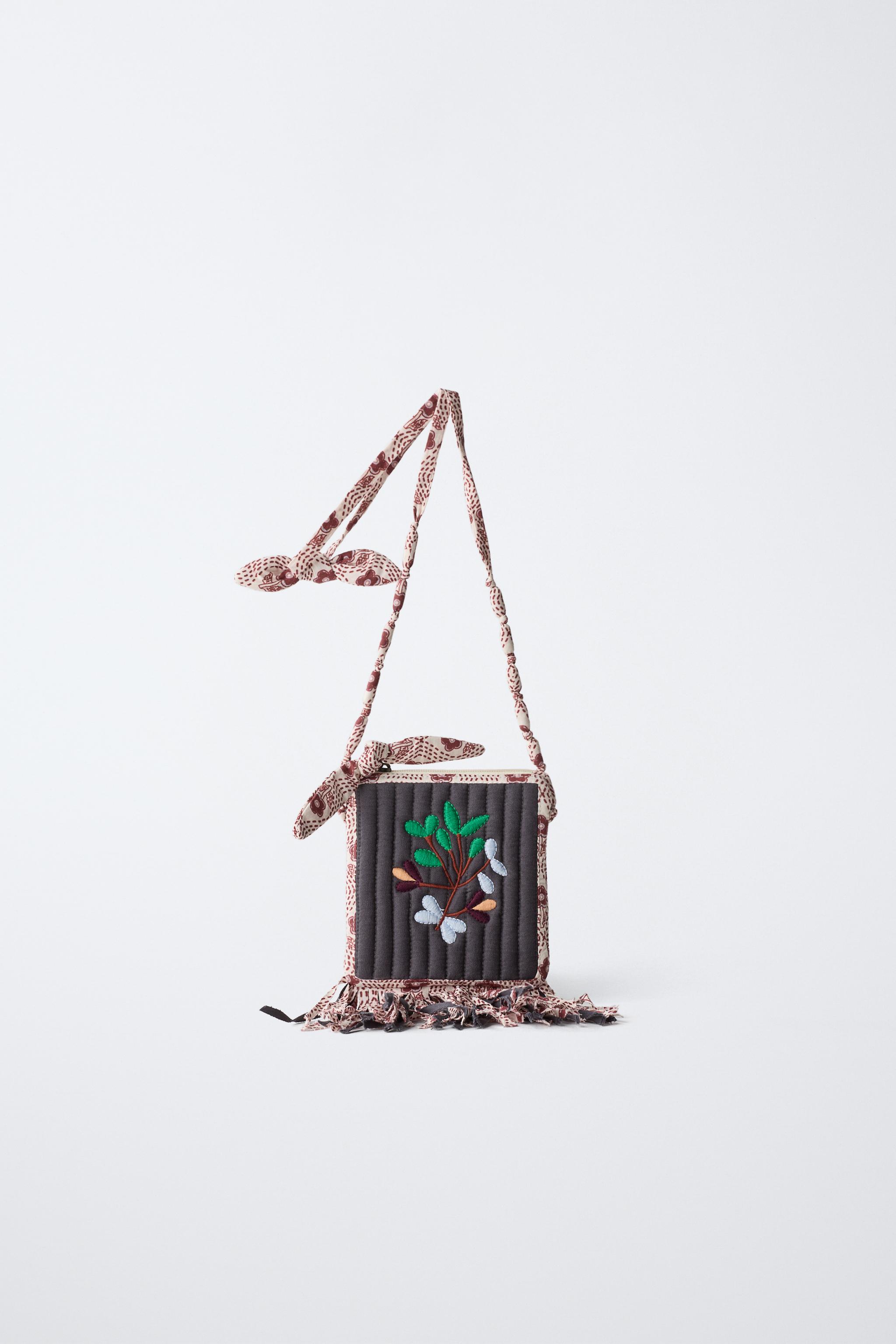 FRINGED CROSSBODY BAG