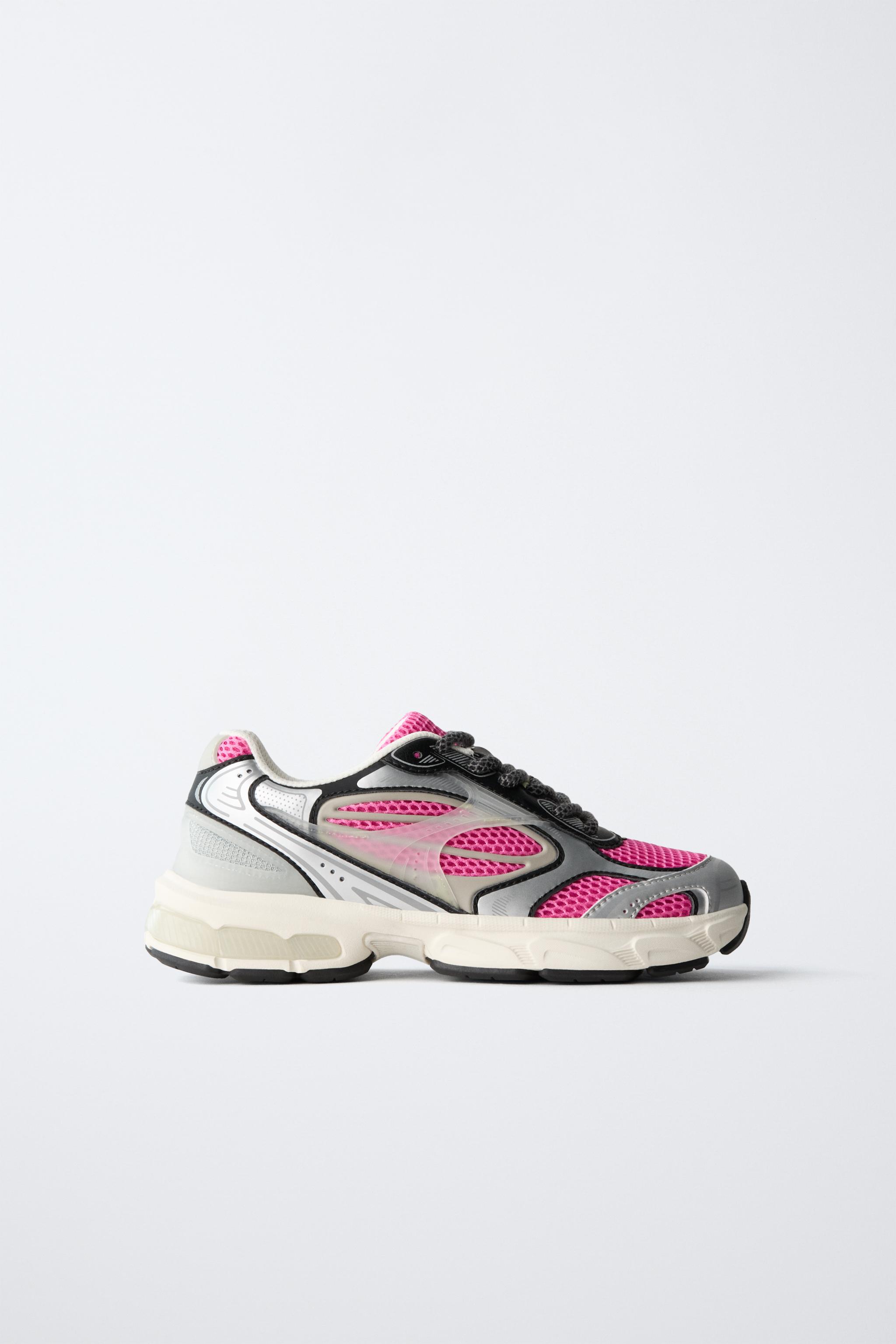 MESH SNEAKERS