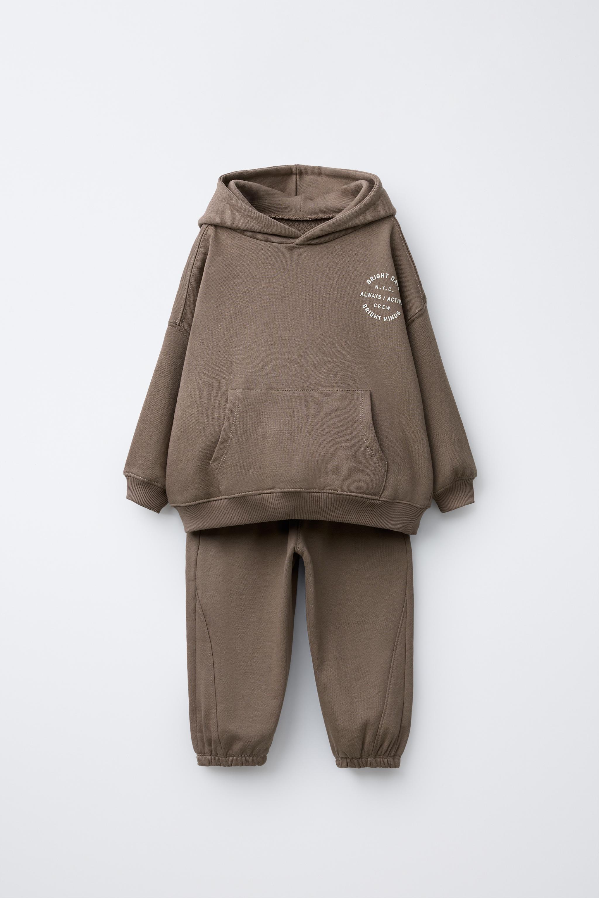 TEXT JOGGING HOODIE AND JOGGER PANTS SET
