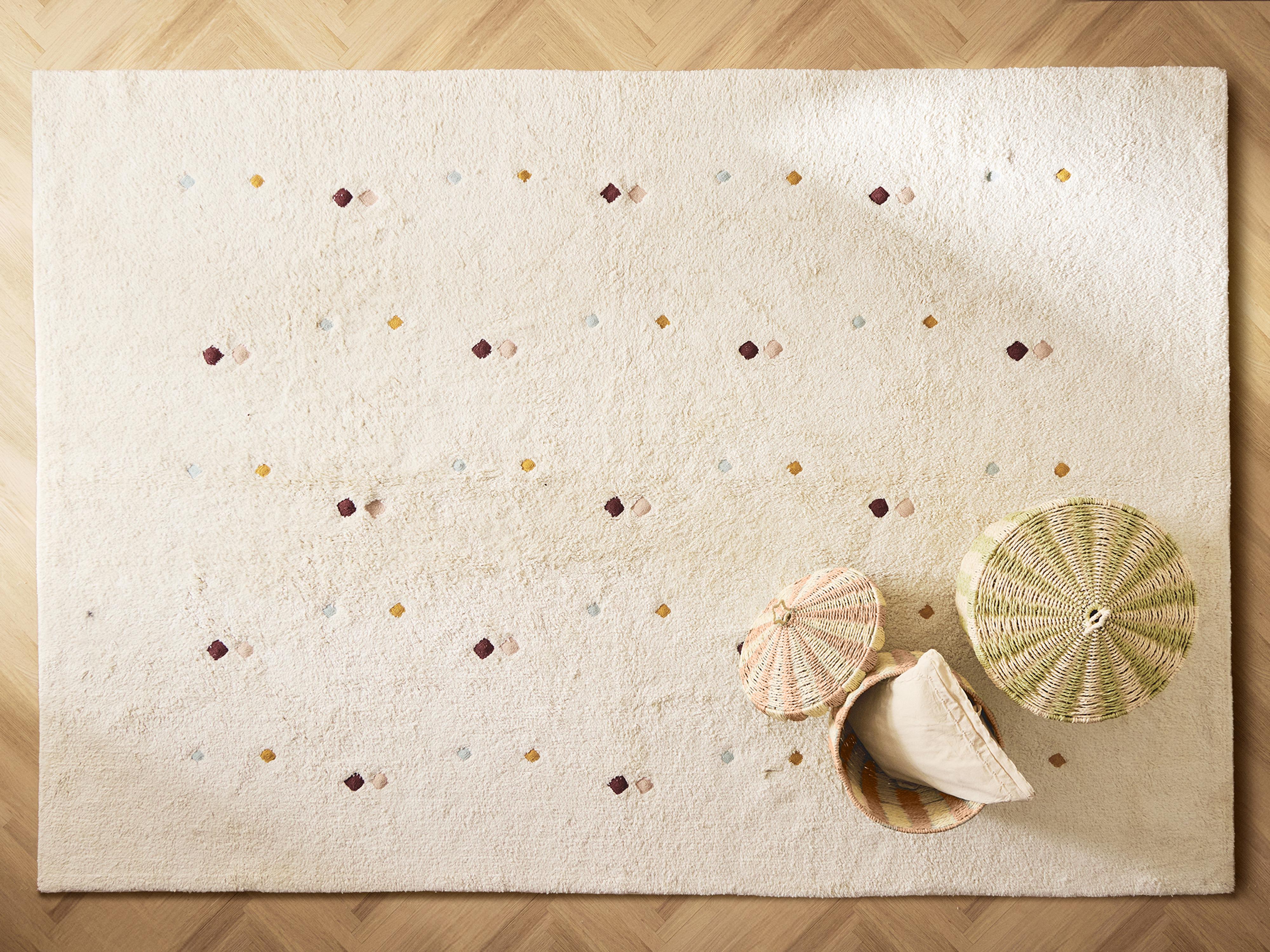 CHILDREN’S MULTICOLORED EMBROIDERED DIAMOND RUG