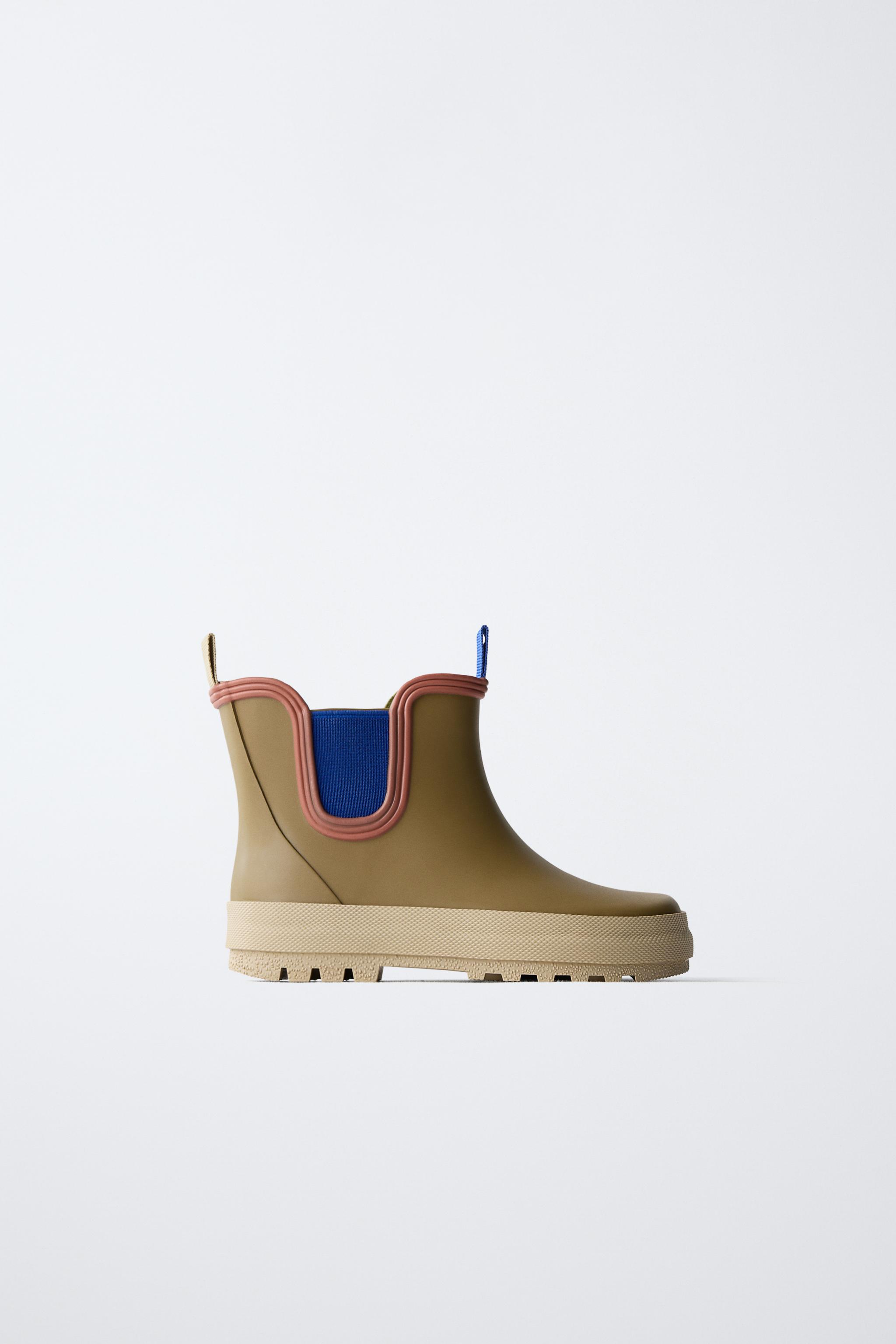 ELASTIC RAIN BOOTS