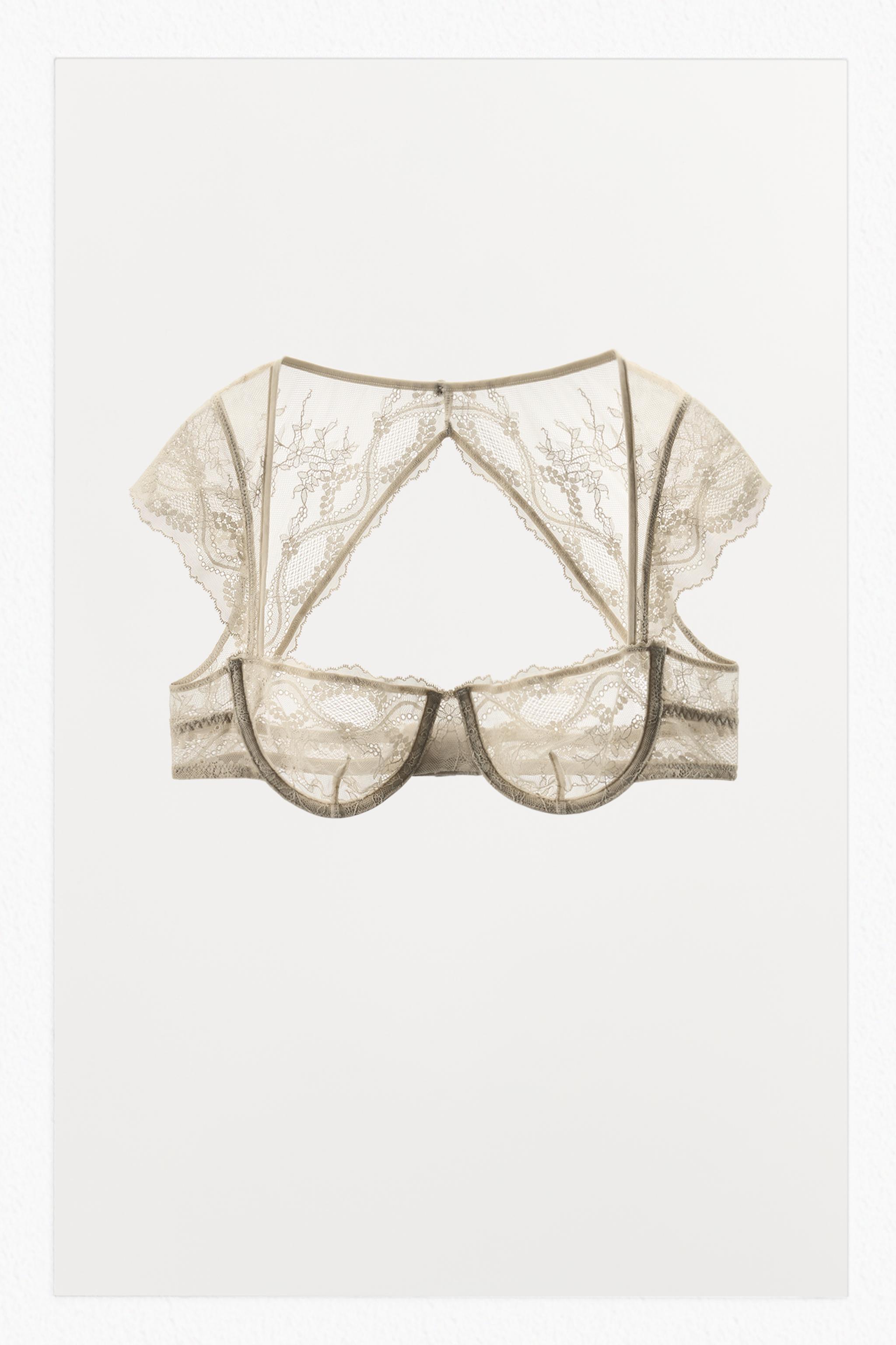 UNDERWIRE LACE BRALETTE