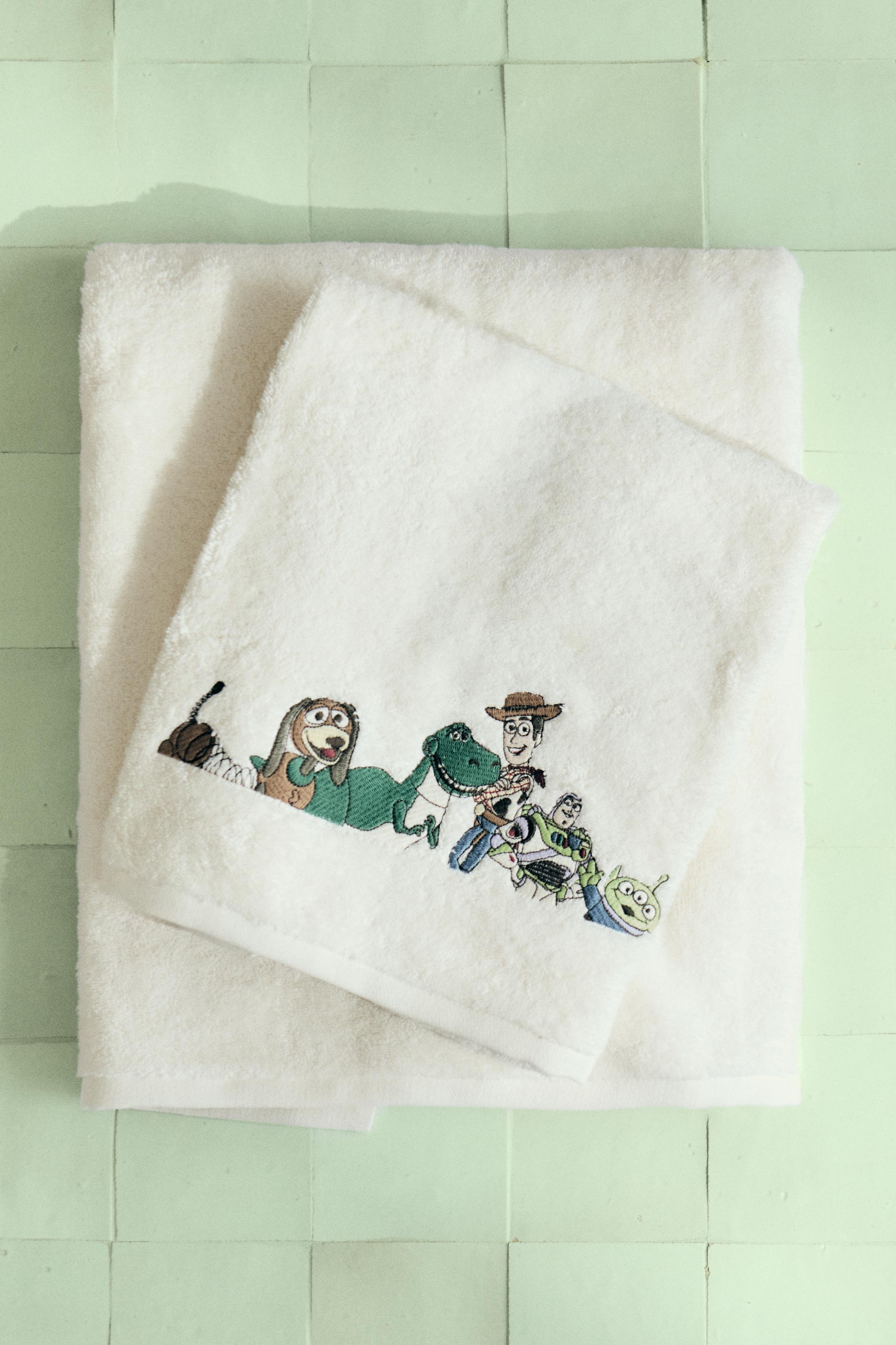 CHILDREN'S COTTON TERRYCLOTH TOWEL TOY STORY ©DISNEY/PIXAR