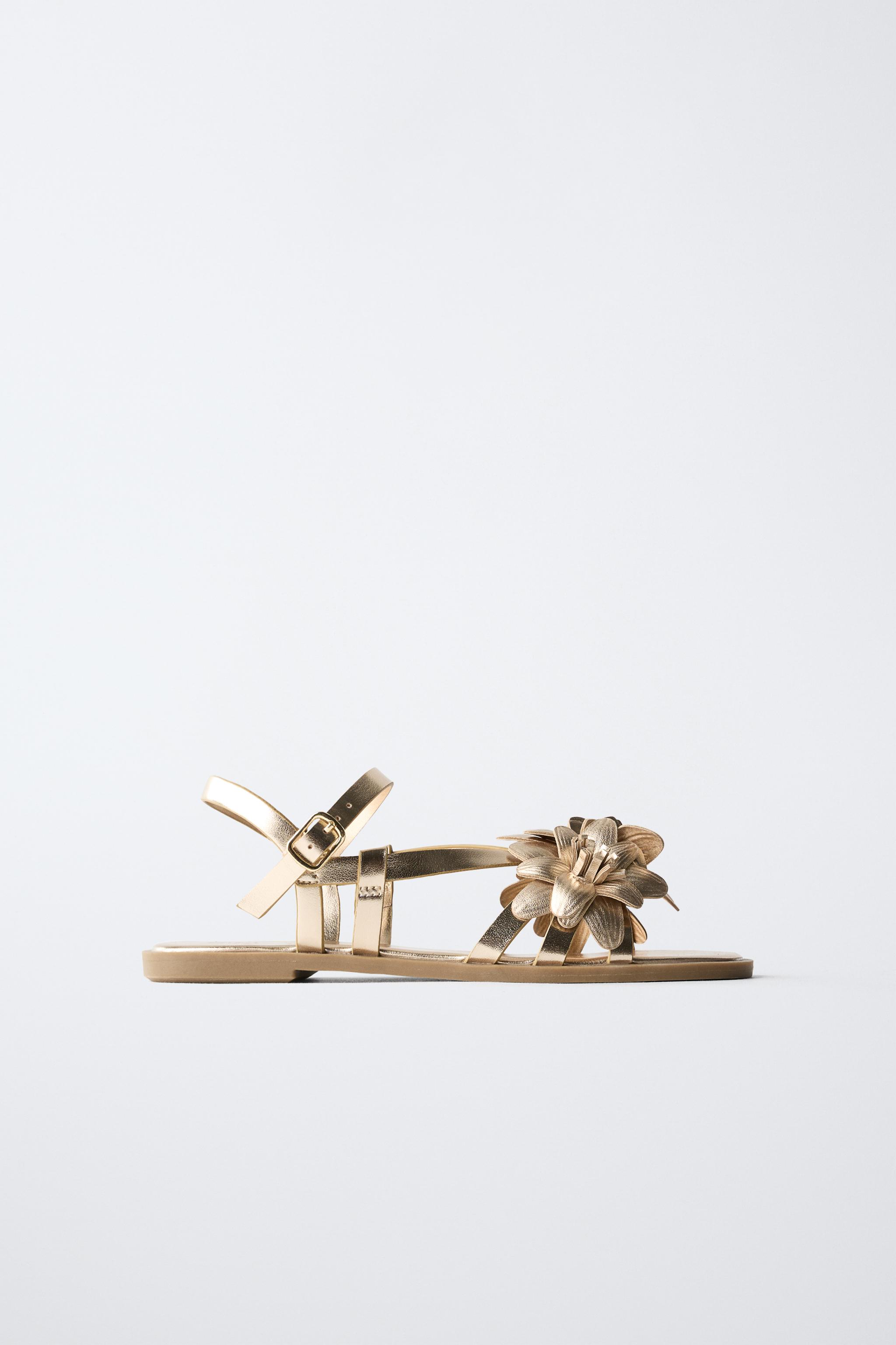 METALLIC FLOWER SANDALS