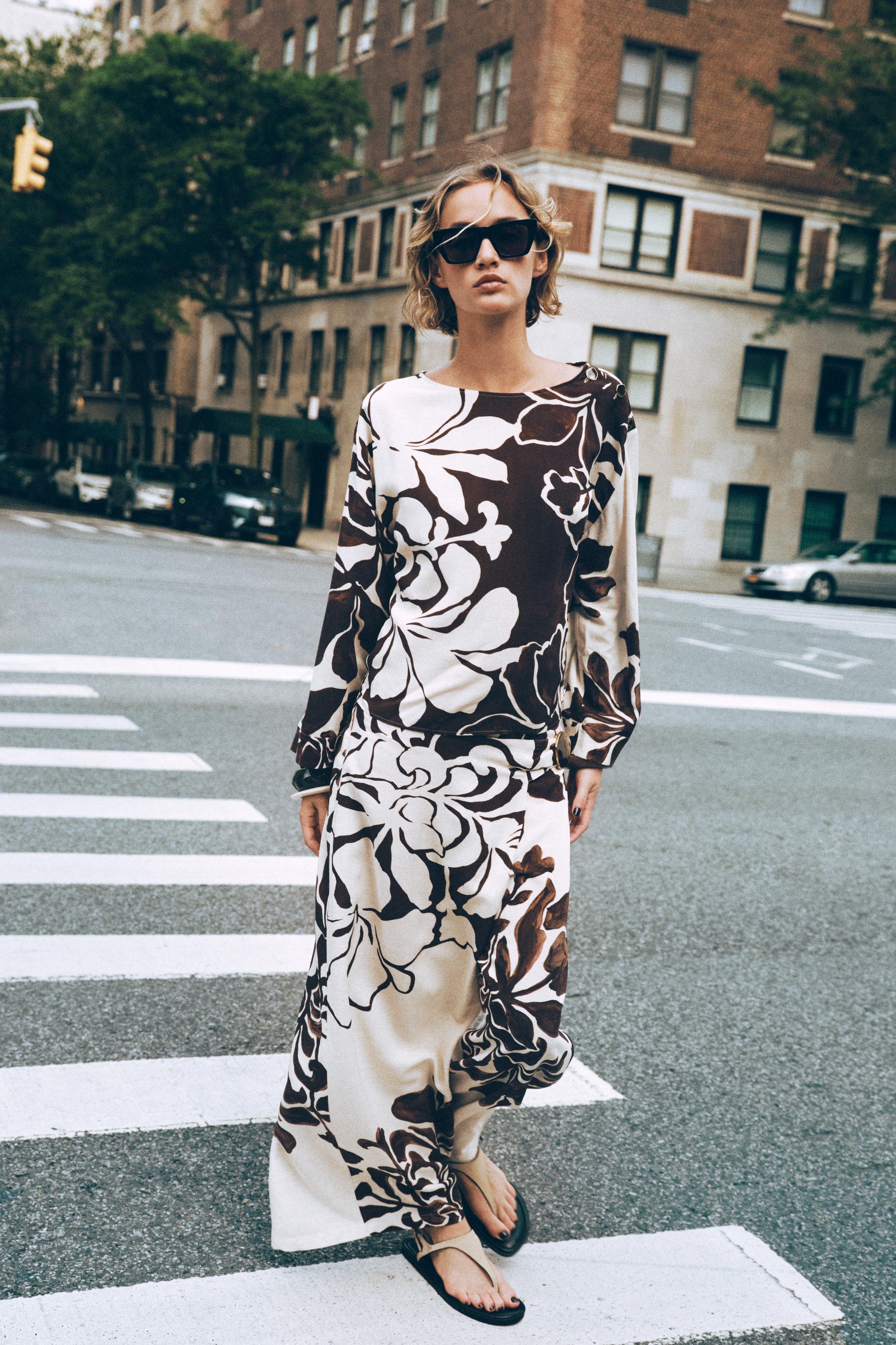 FLORAL PRINT WRAP PANTS