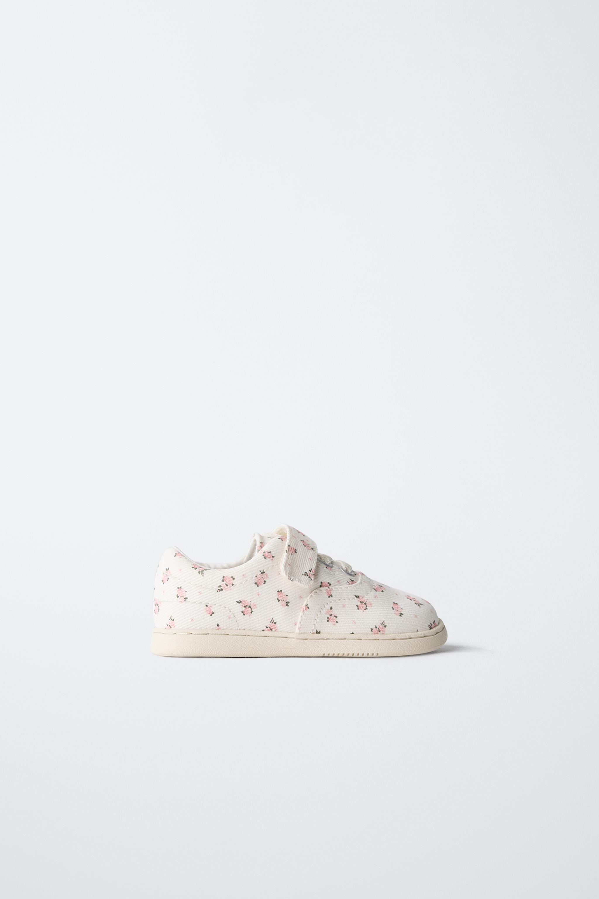 FLORAL BAREFOOT SNEAKERS