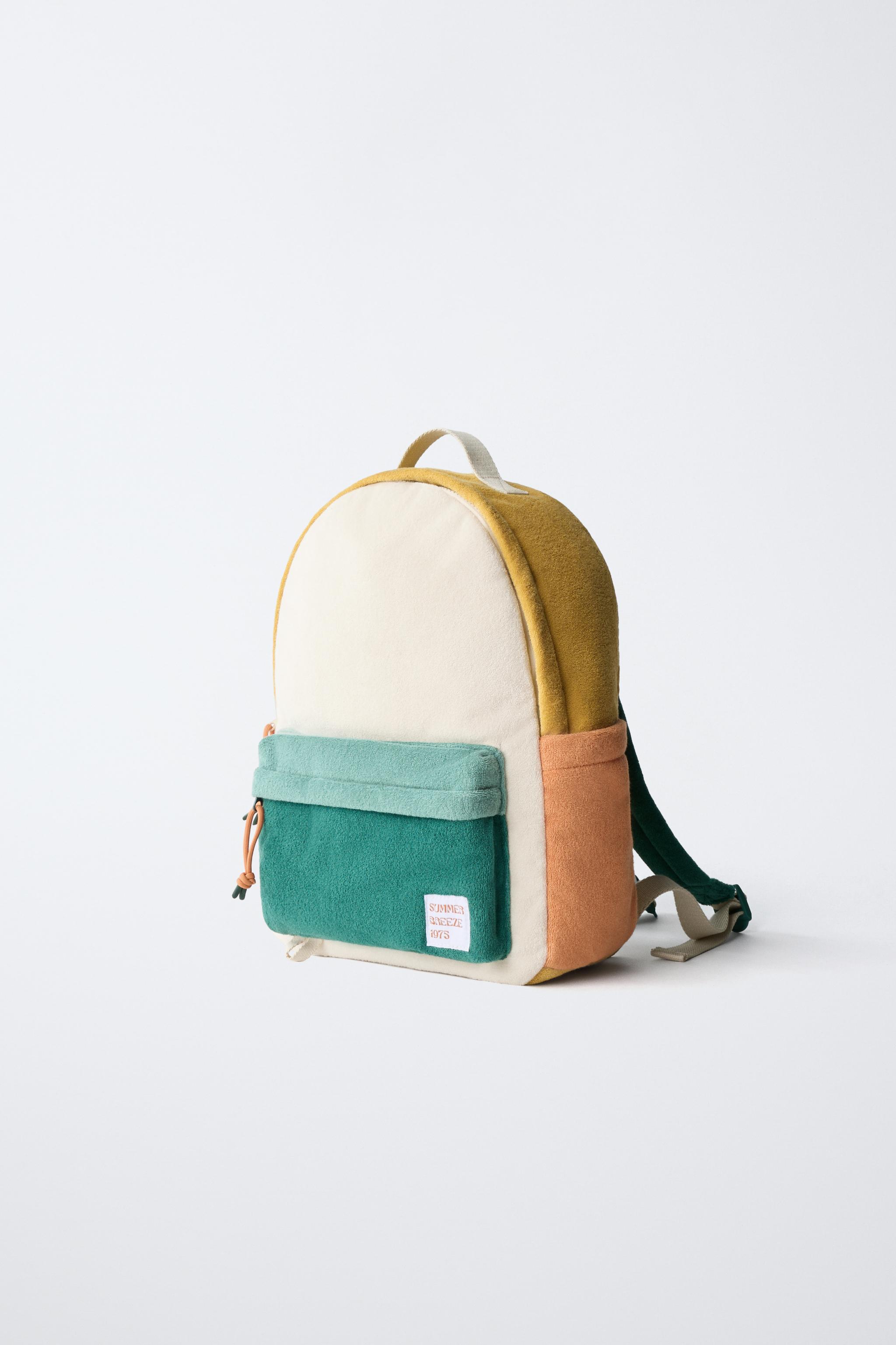 TOWEL BACKPACK
