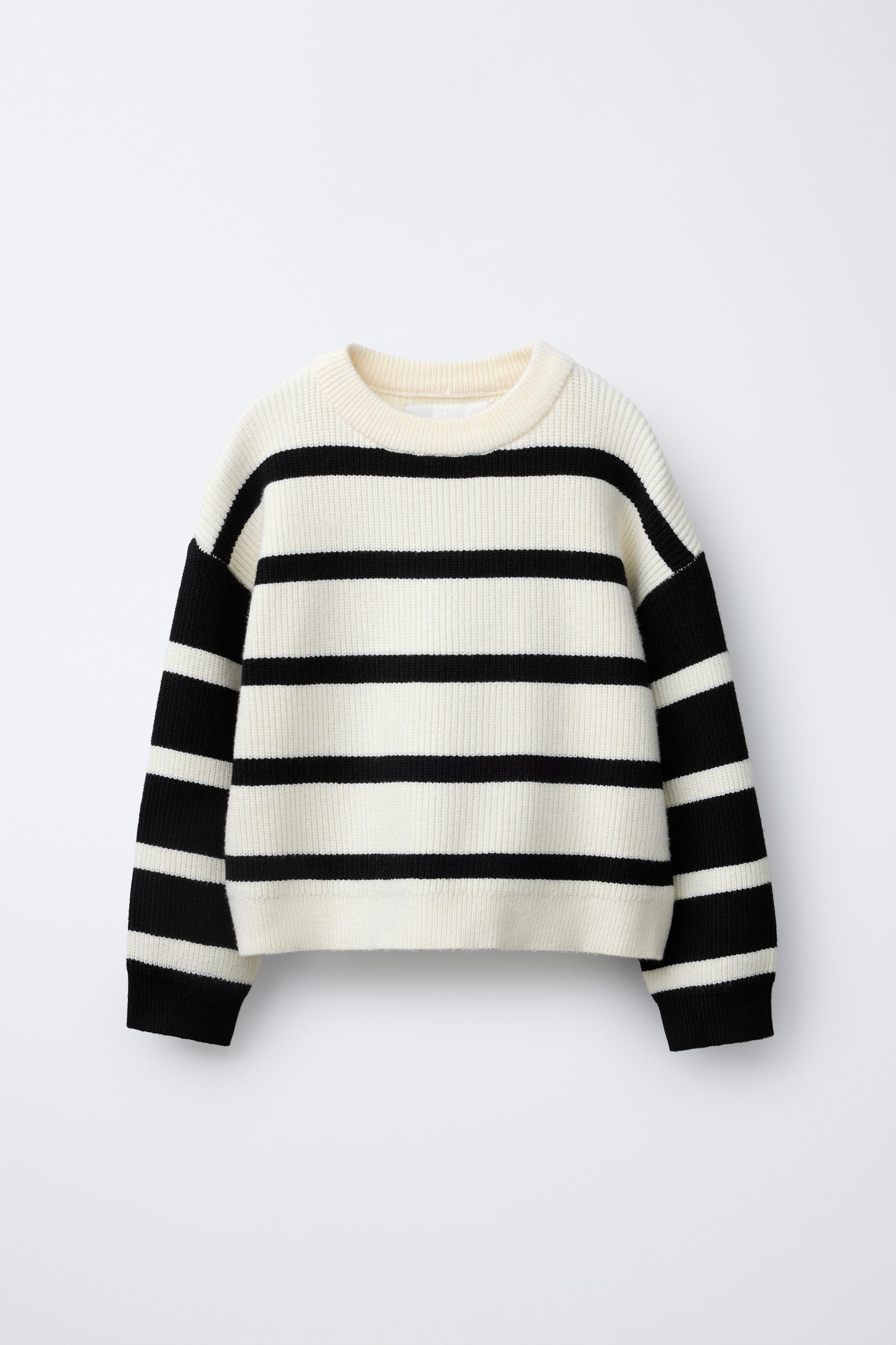 STRIPED KNIT SWEATER